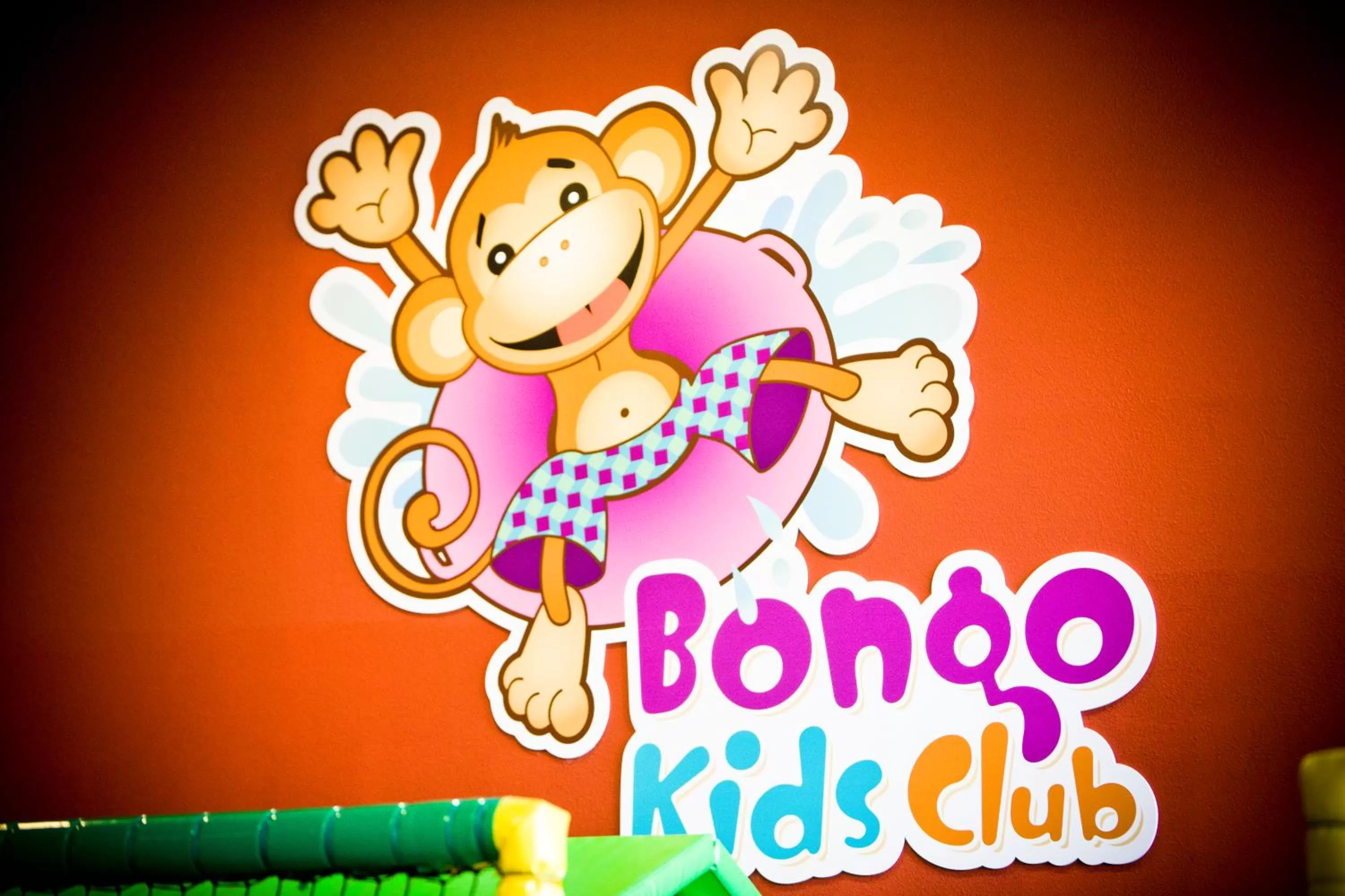 Activities in Aquaworld Resort Budapest