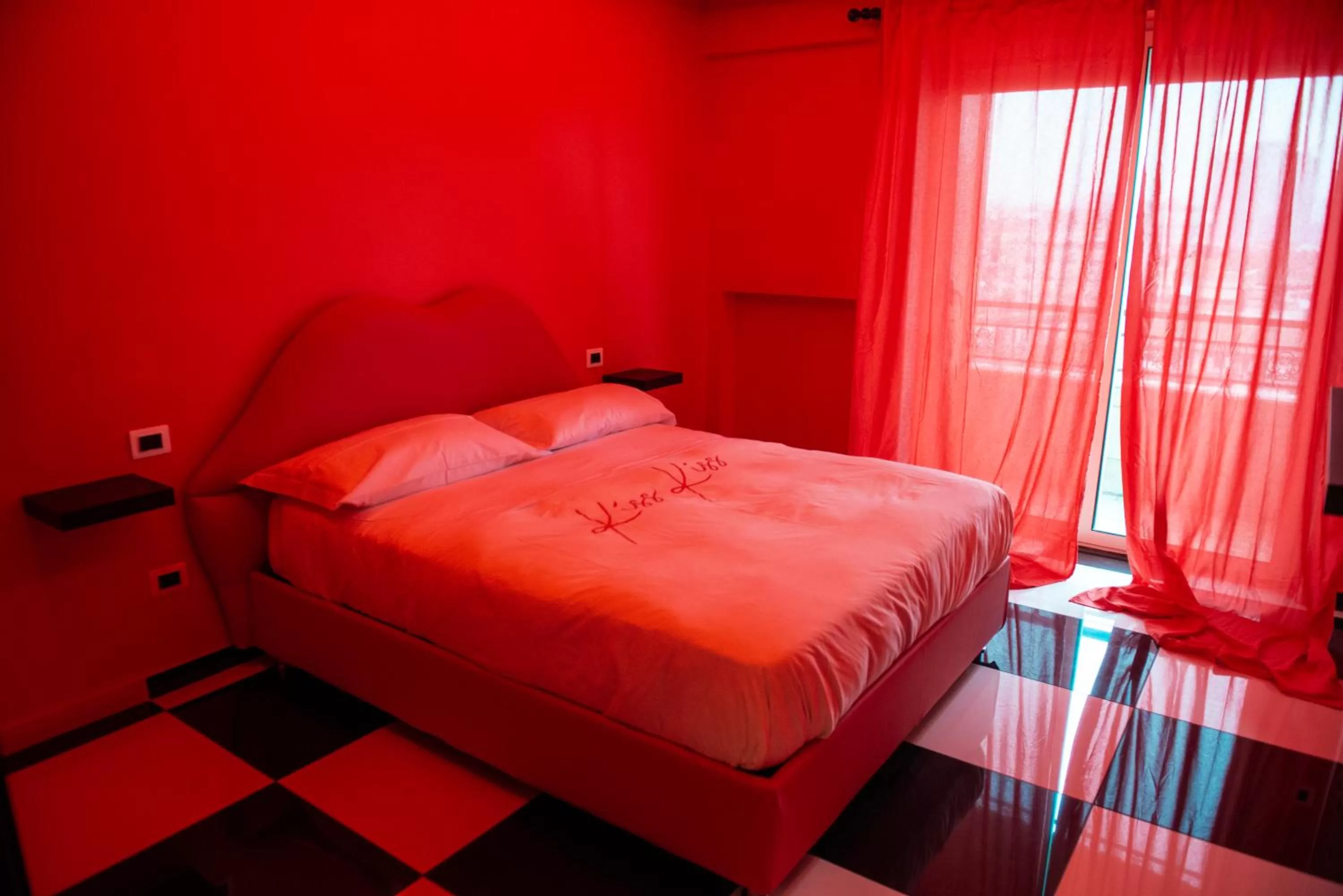 Bed in D'amelio'S suites