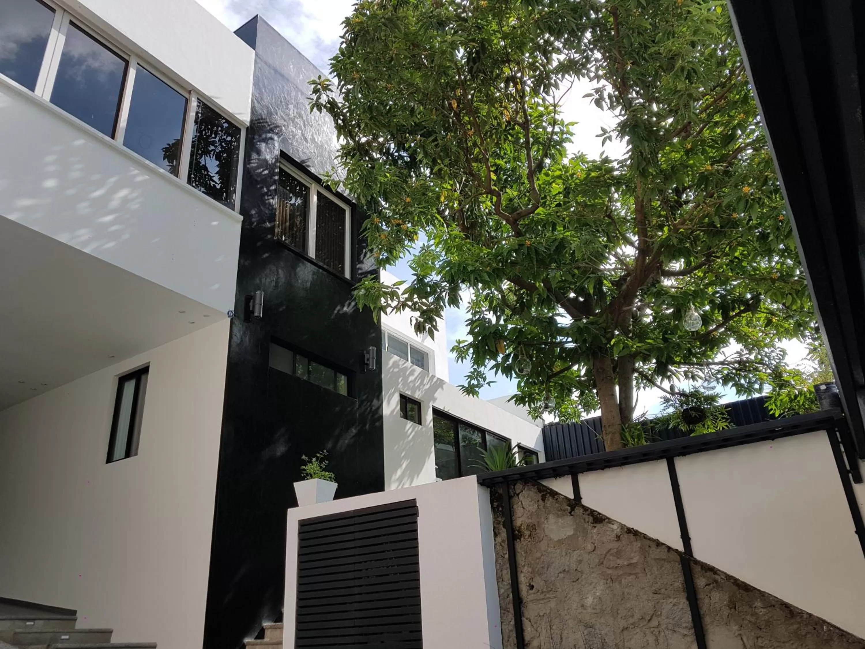 Facade/entrance in Kaleo Hotel Boutique