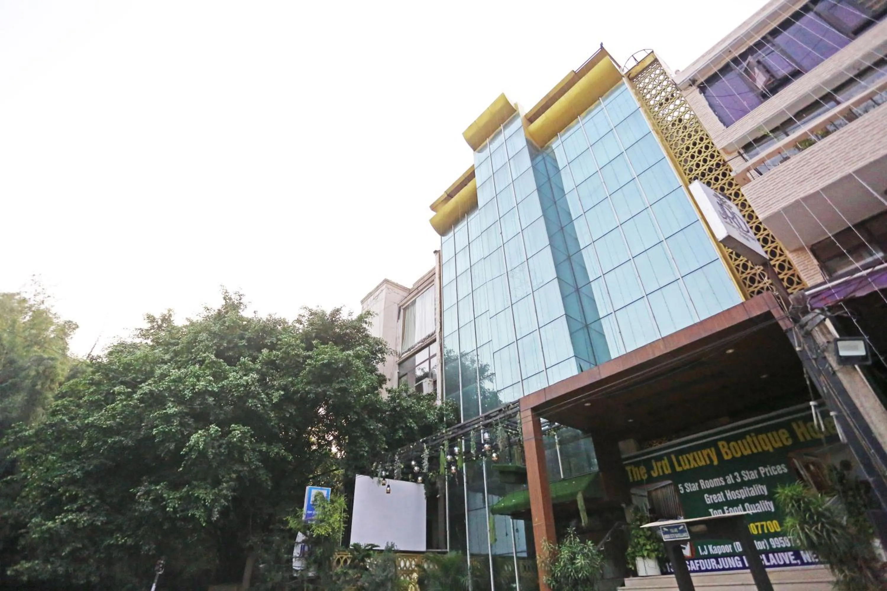 Property building in JRD Luxury-Business Hotel