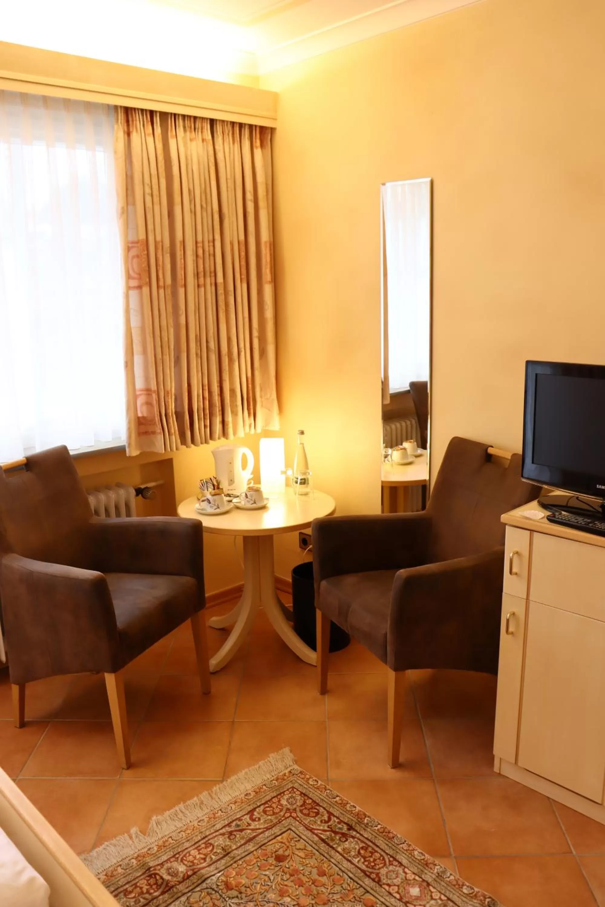 Photo of the whole room, Seating Area in Haus Hubertus