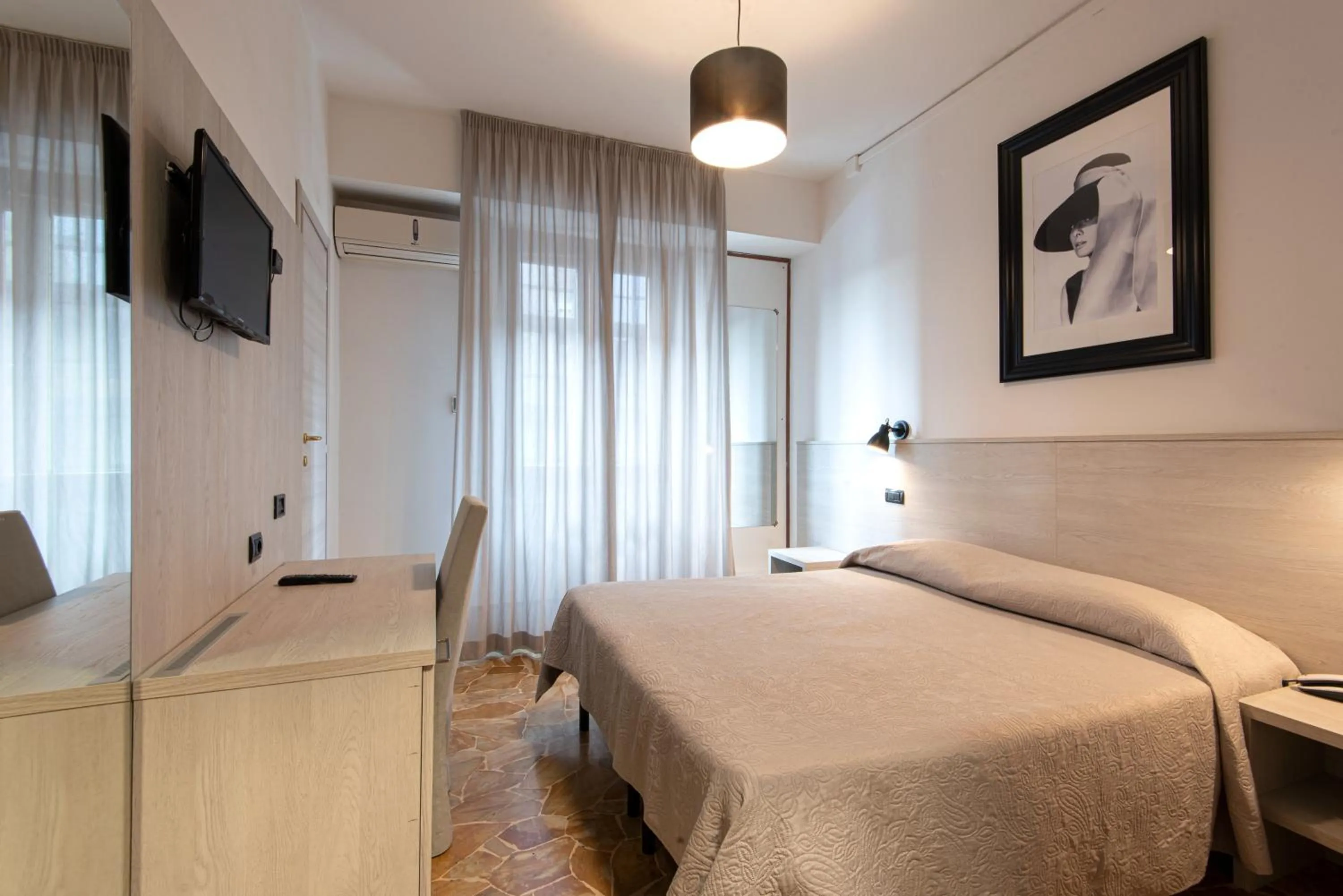 Photo of the whole room, Bed in Hotel Careggi