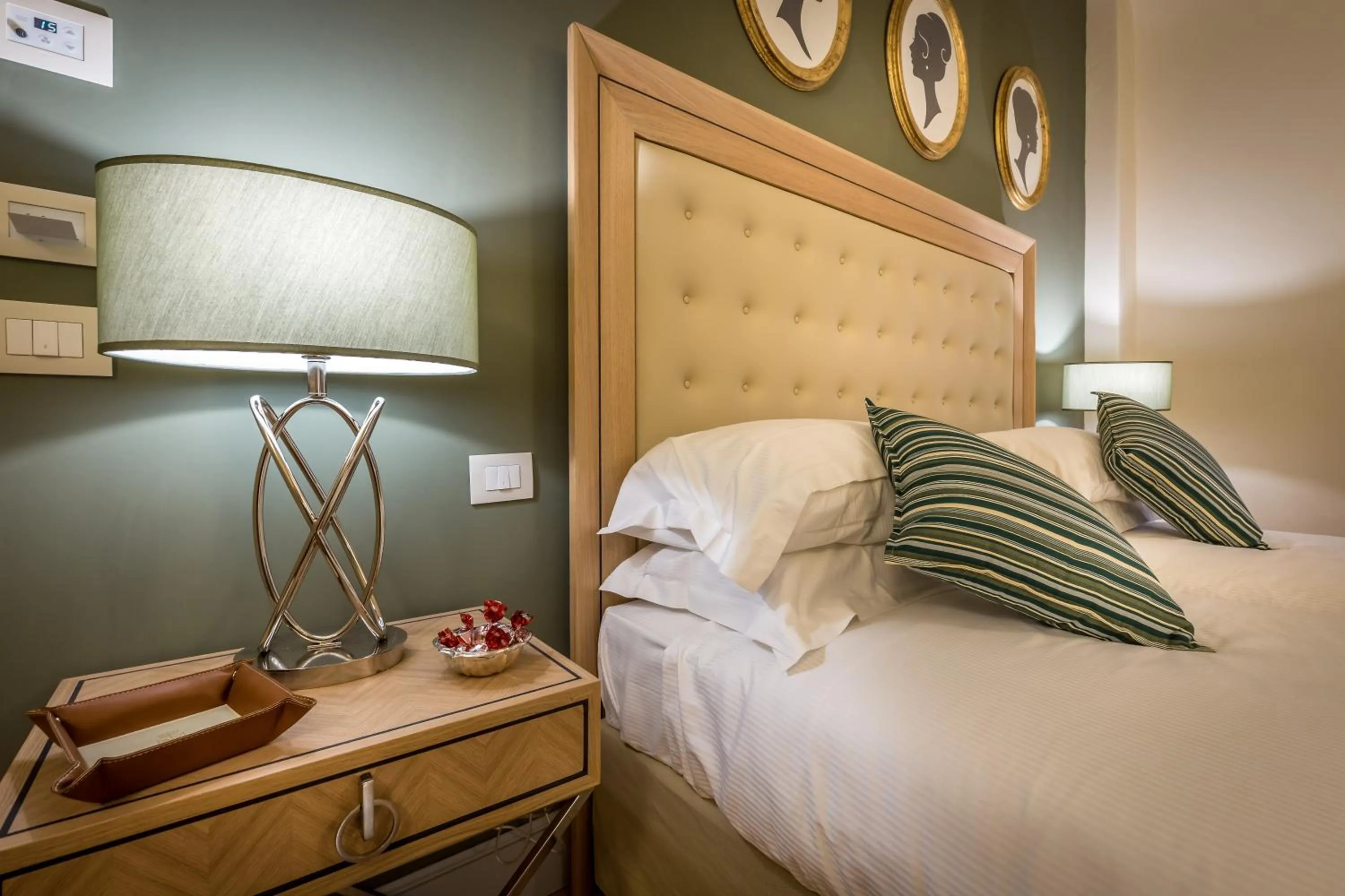 Bedroom, Bed in Palazzo Ridolfi - Residenza d'Epoca