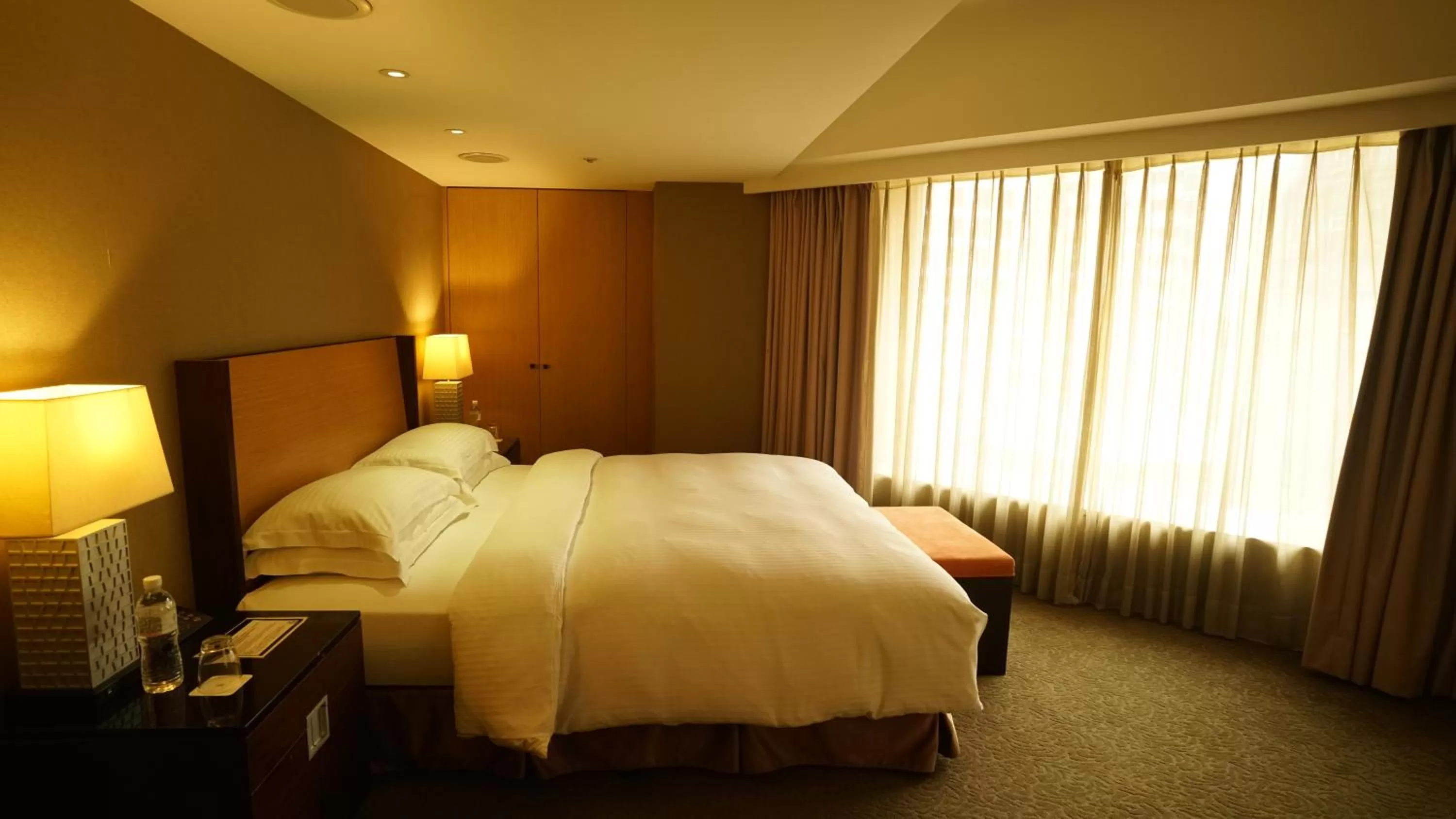 Photo of the whole room, Bed in City Suites-Taipei Nanxi