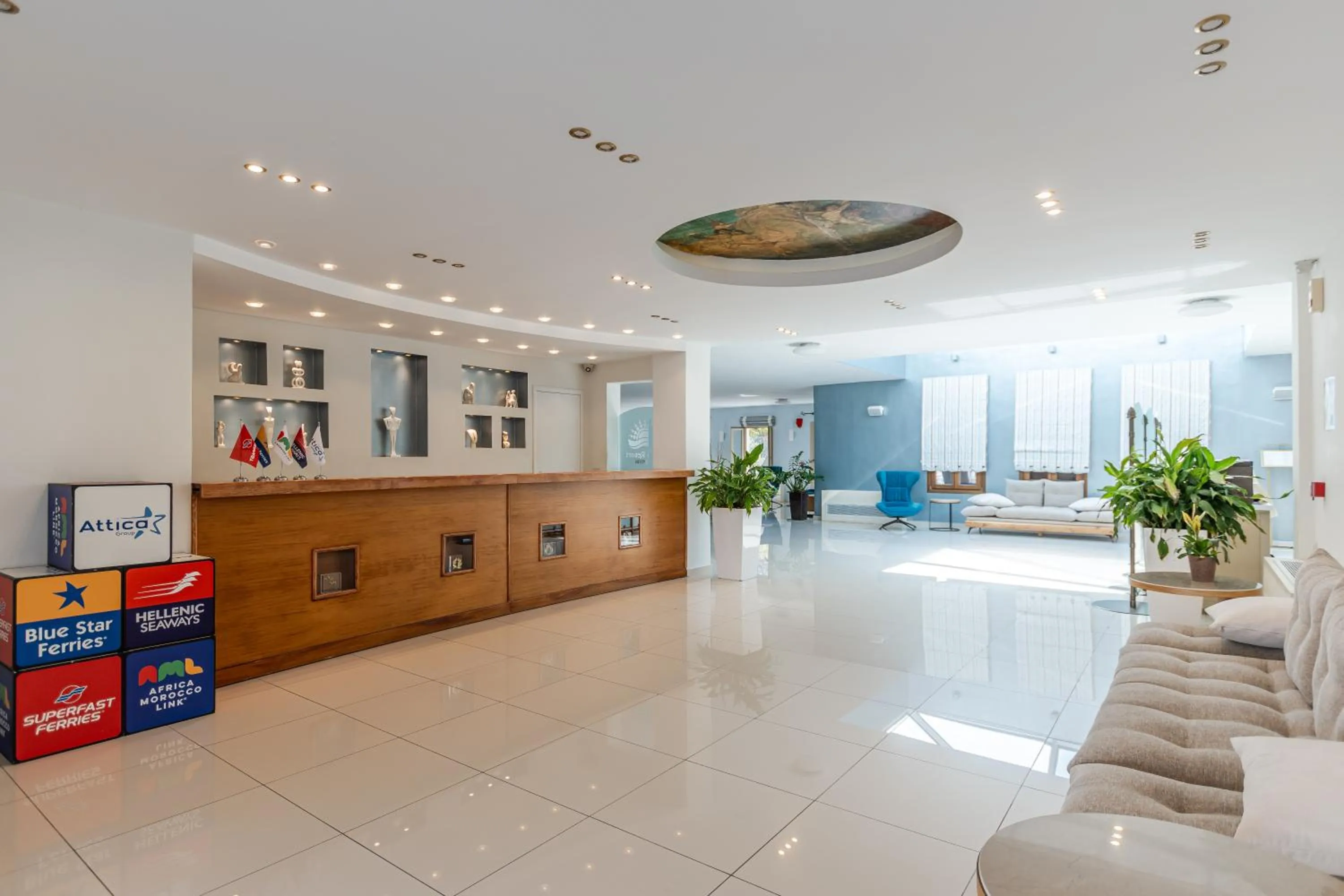 Living room in Naxos Resort Beach Hotel