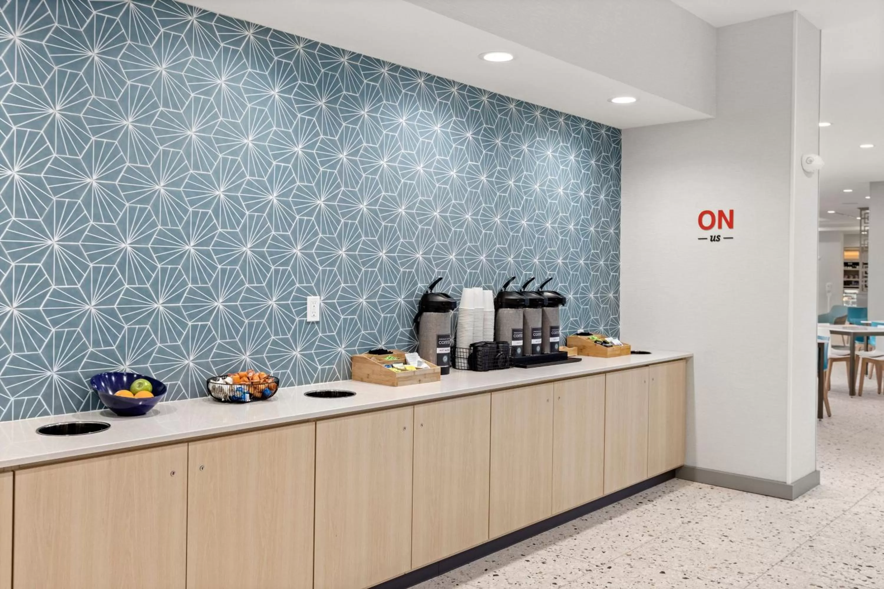 Restaurant/places to eat in TownePlace Suites by Marriott Cape Canaveral Cocoa Beach