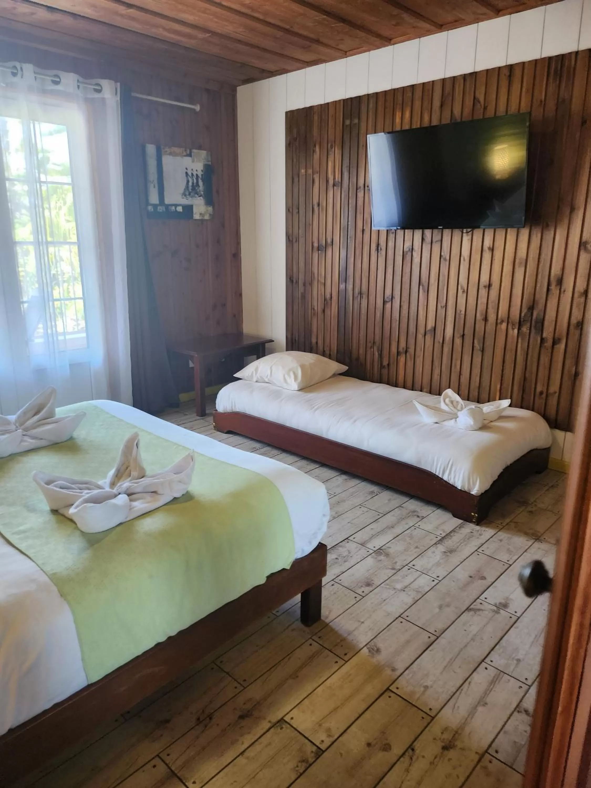 Bed in Hotel Des Neiges