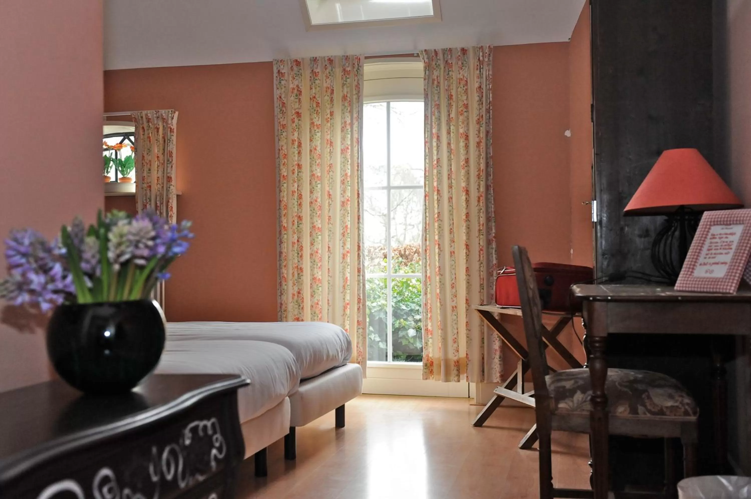 Bed in Bed & Breakfast de Neust
