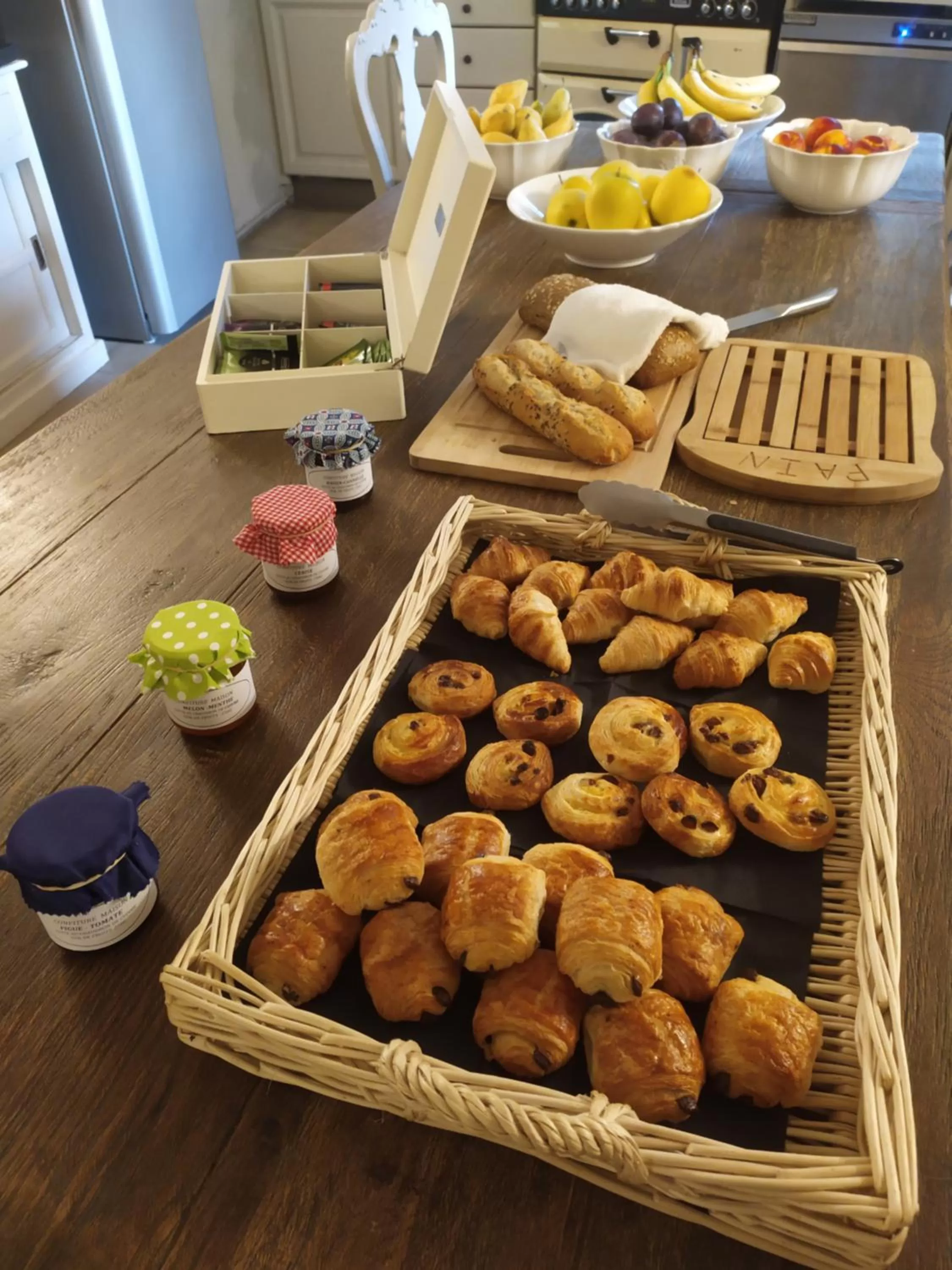 Breakfast in Le Couvent d'Hérépian - Hôtel & Spa