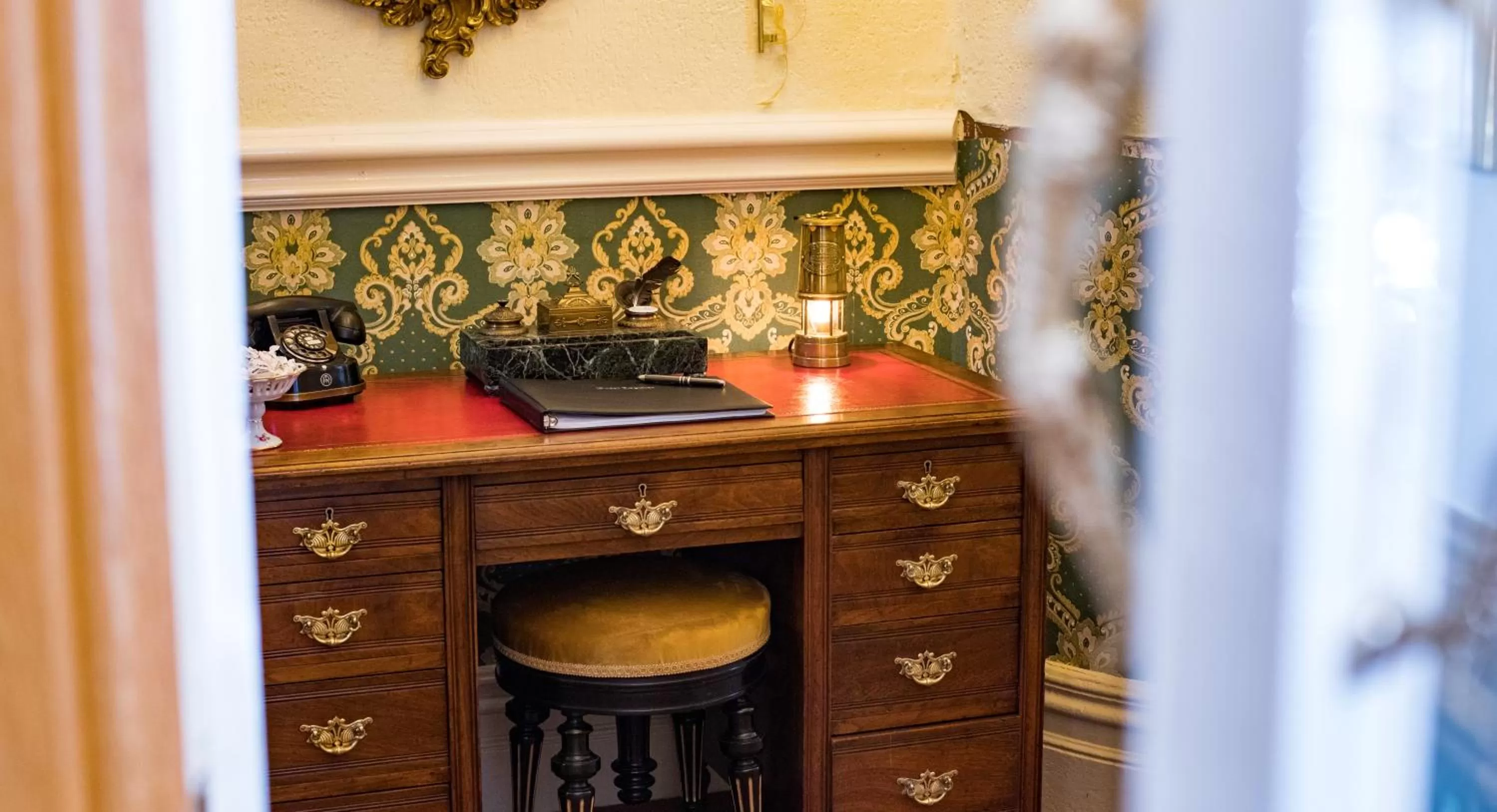 Lobby or reception in The Tiger Inn