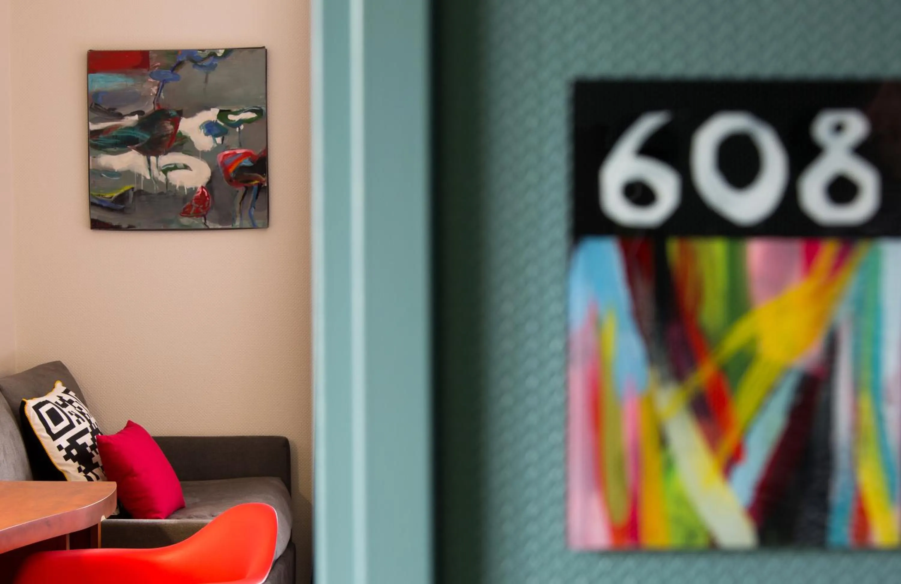 Decorative detail in The Originals Boutique, Hôtel Le Pariou, Issoire