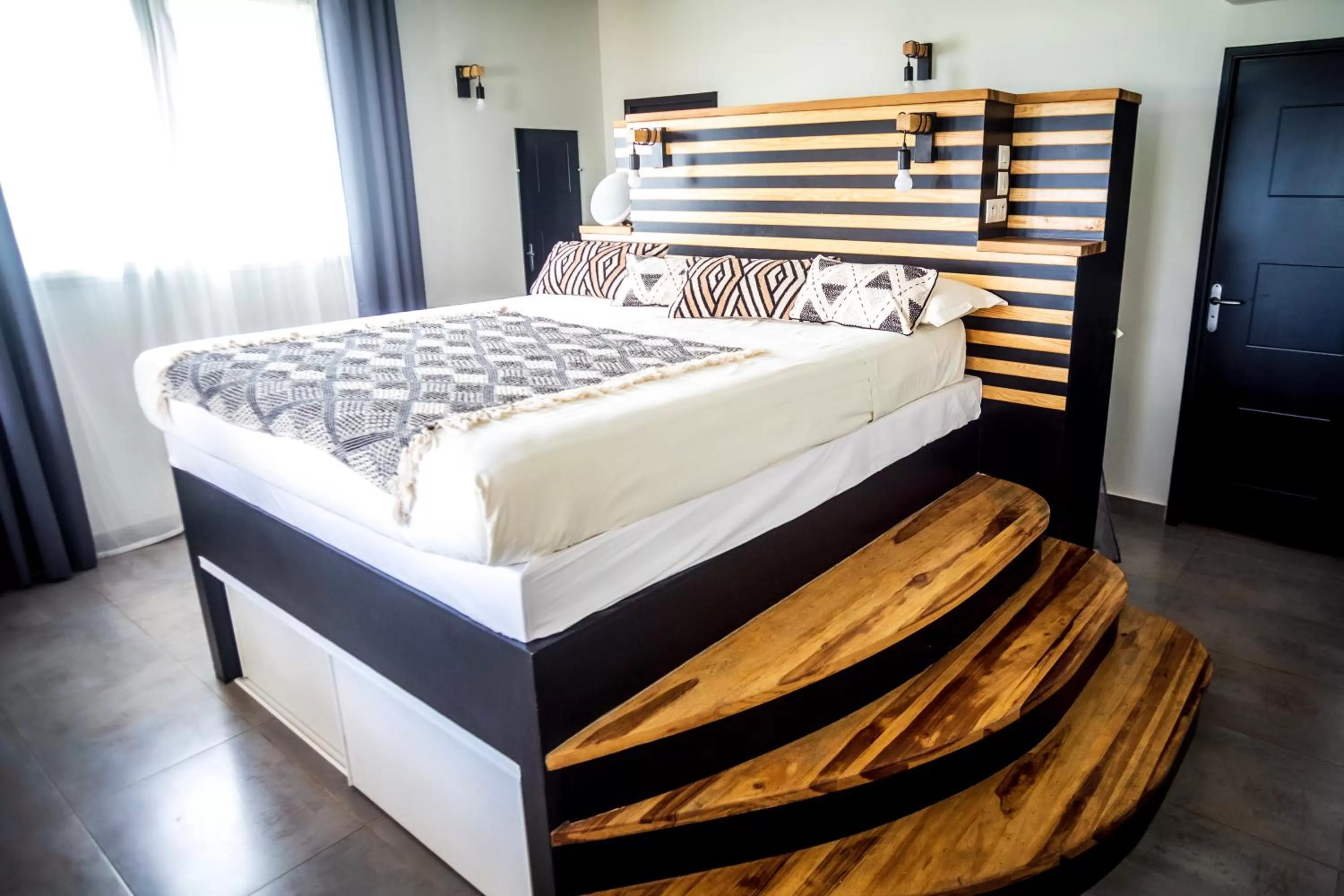 Bed in La Suite Villa