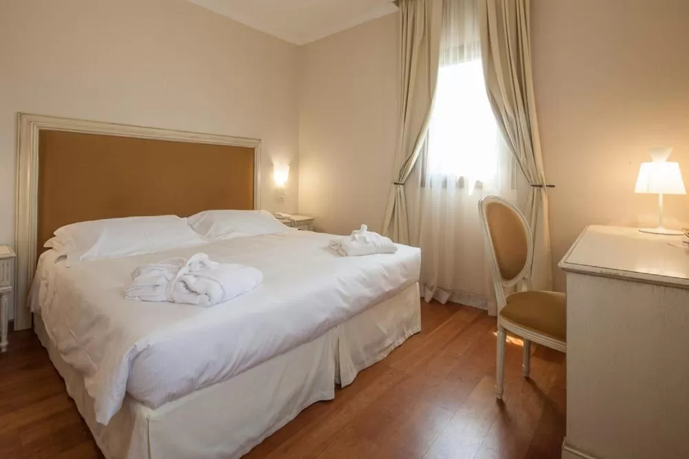 Photo of the whole room, Bed in Hotel Antico Mulino