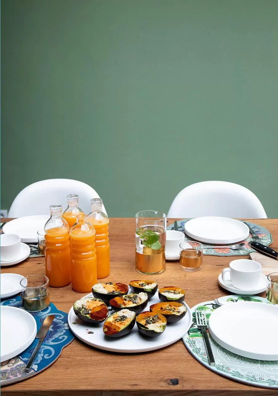 Breakfast in The Greenhouse