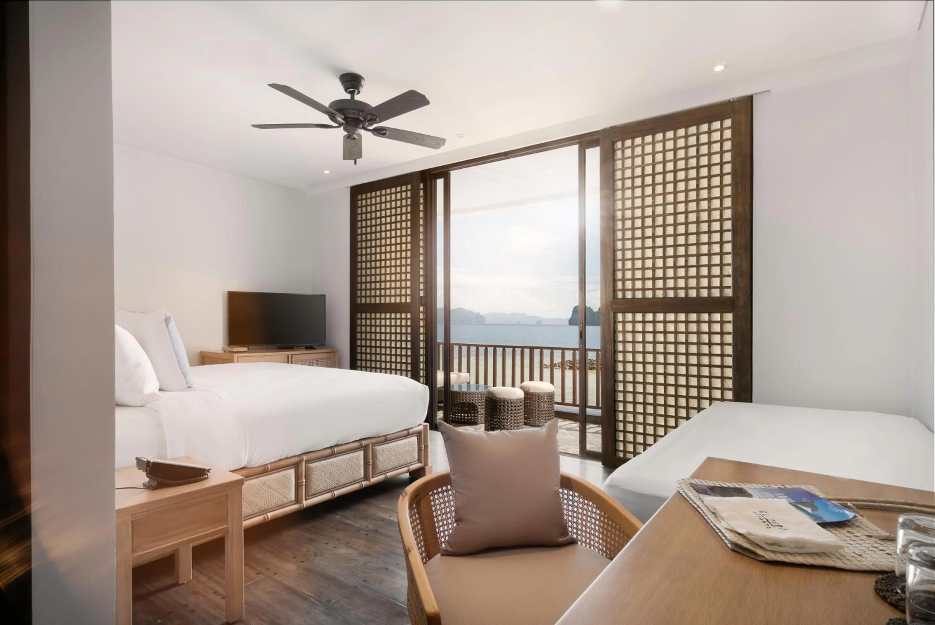 Bedroom, Bed in El Nido Resorts Miniloc Island