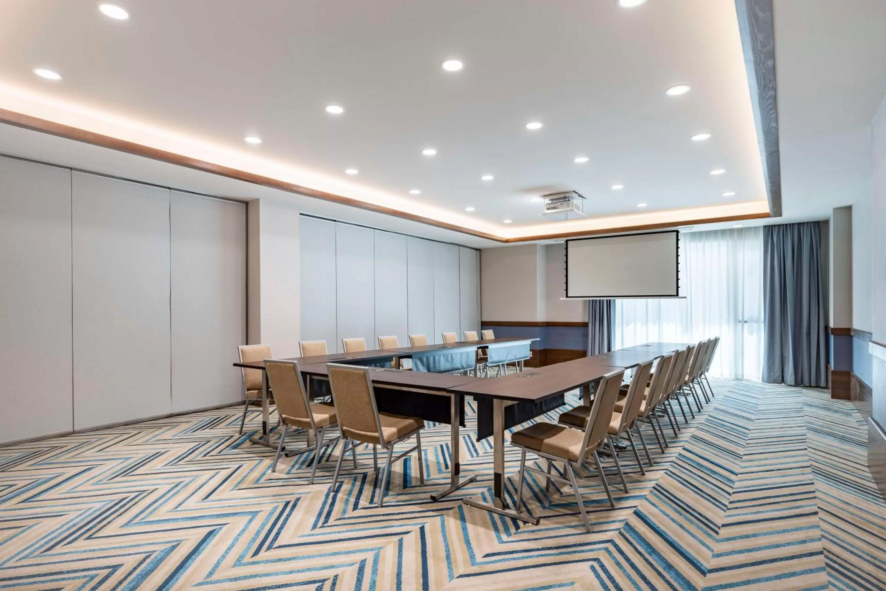 Meeting/conference room in Embassy Suites By Hilton Aruba Beach Resort
