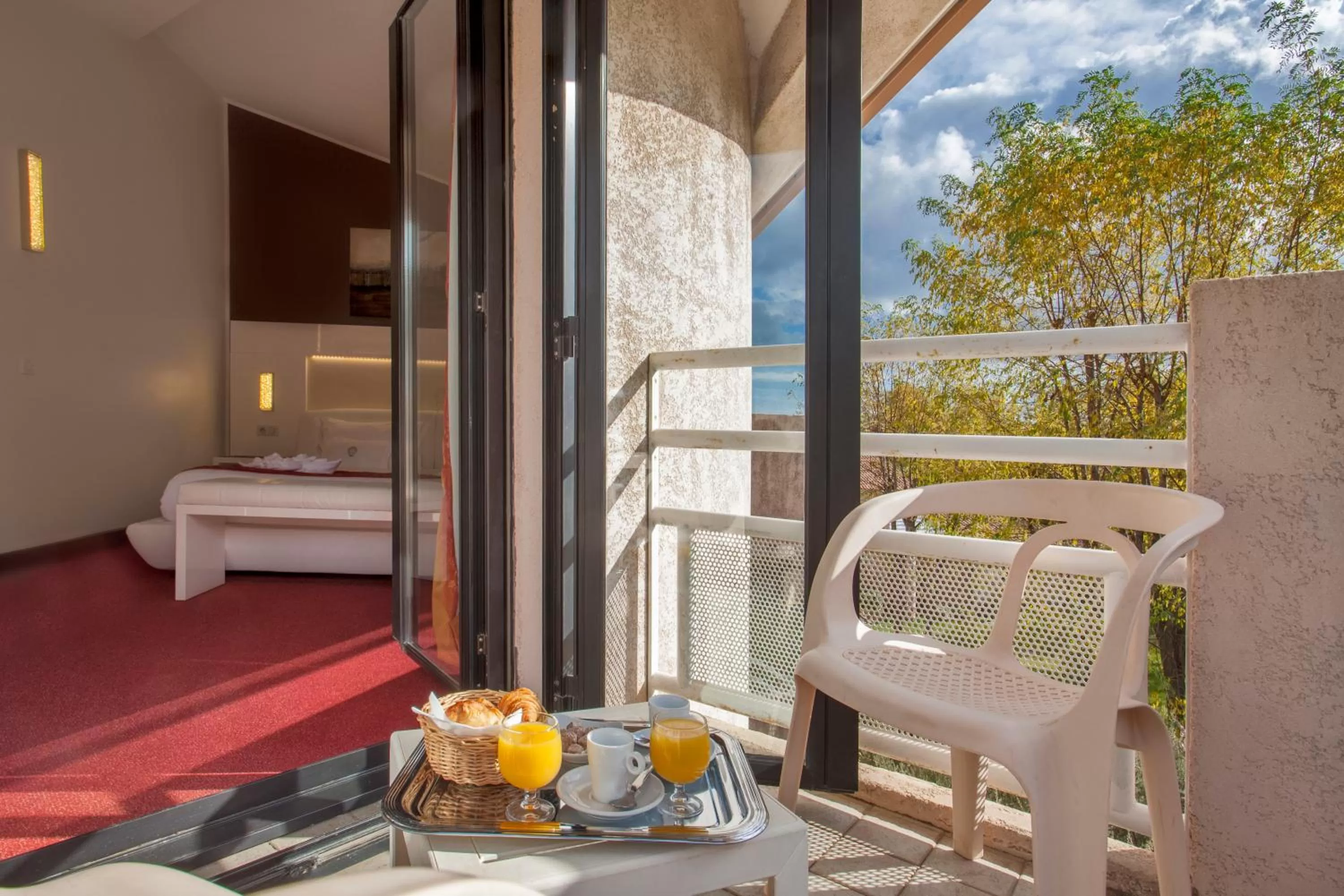 Balcony/Terrace, Bed in Chez Walter