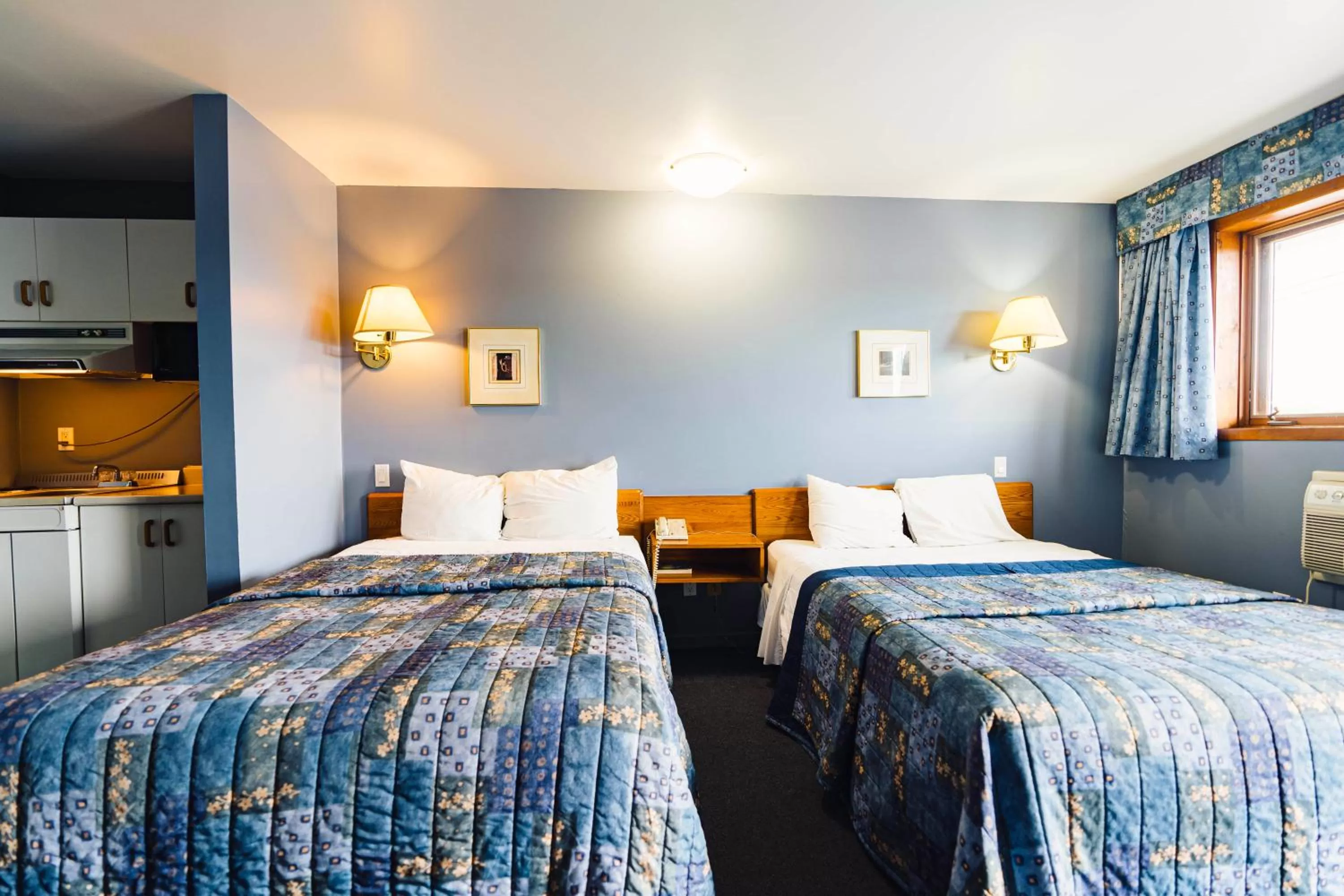 Bed in Auberge Harris