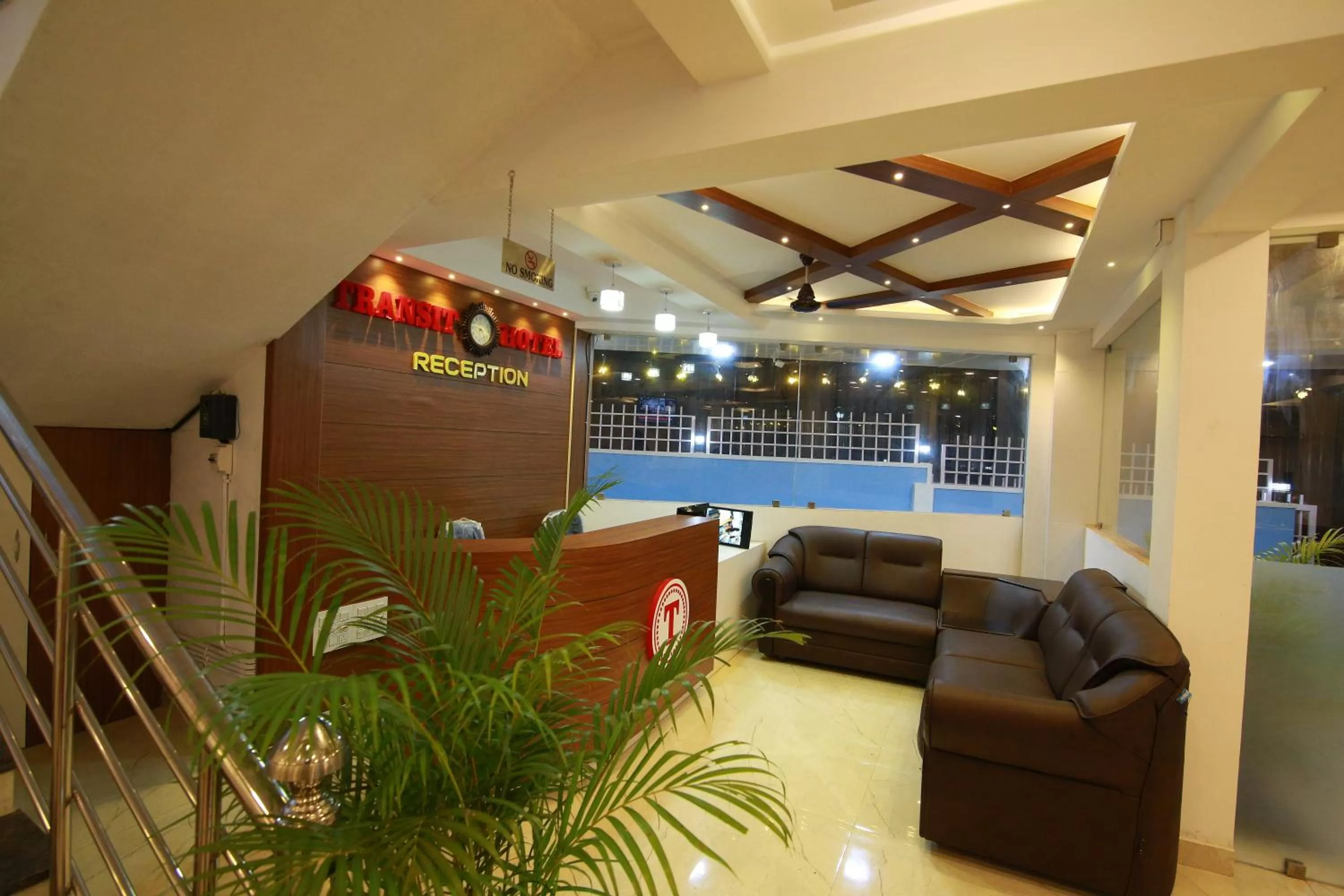 Lobby or reception in Gateway Airport Hotel