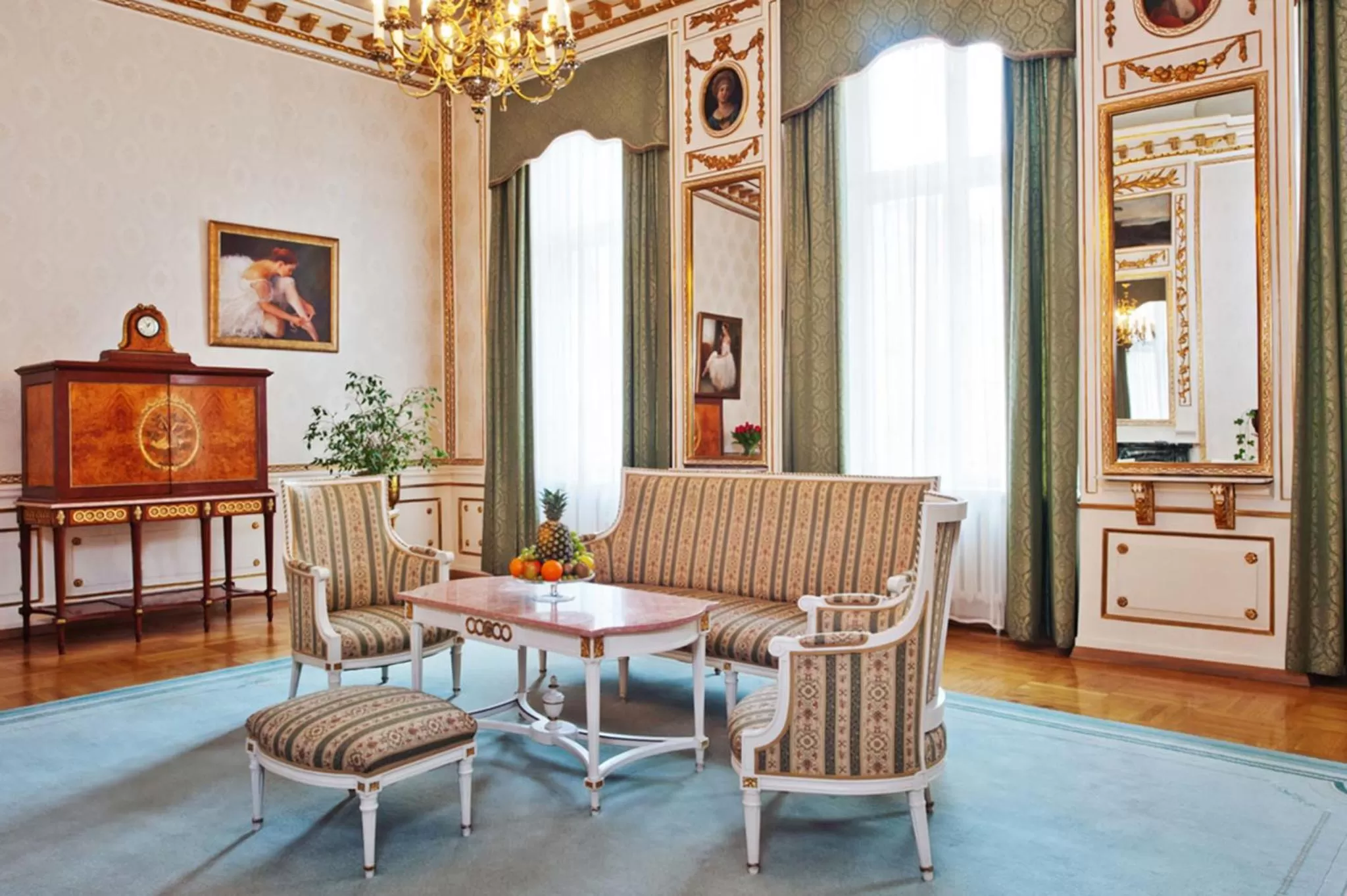 Living room in Grand Hotel