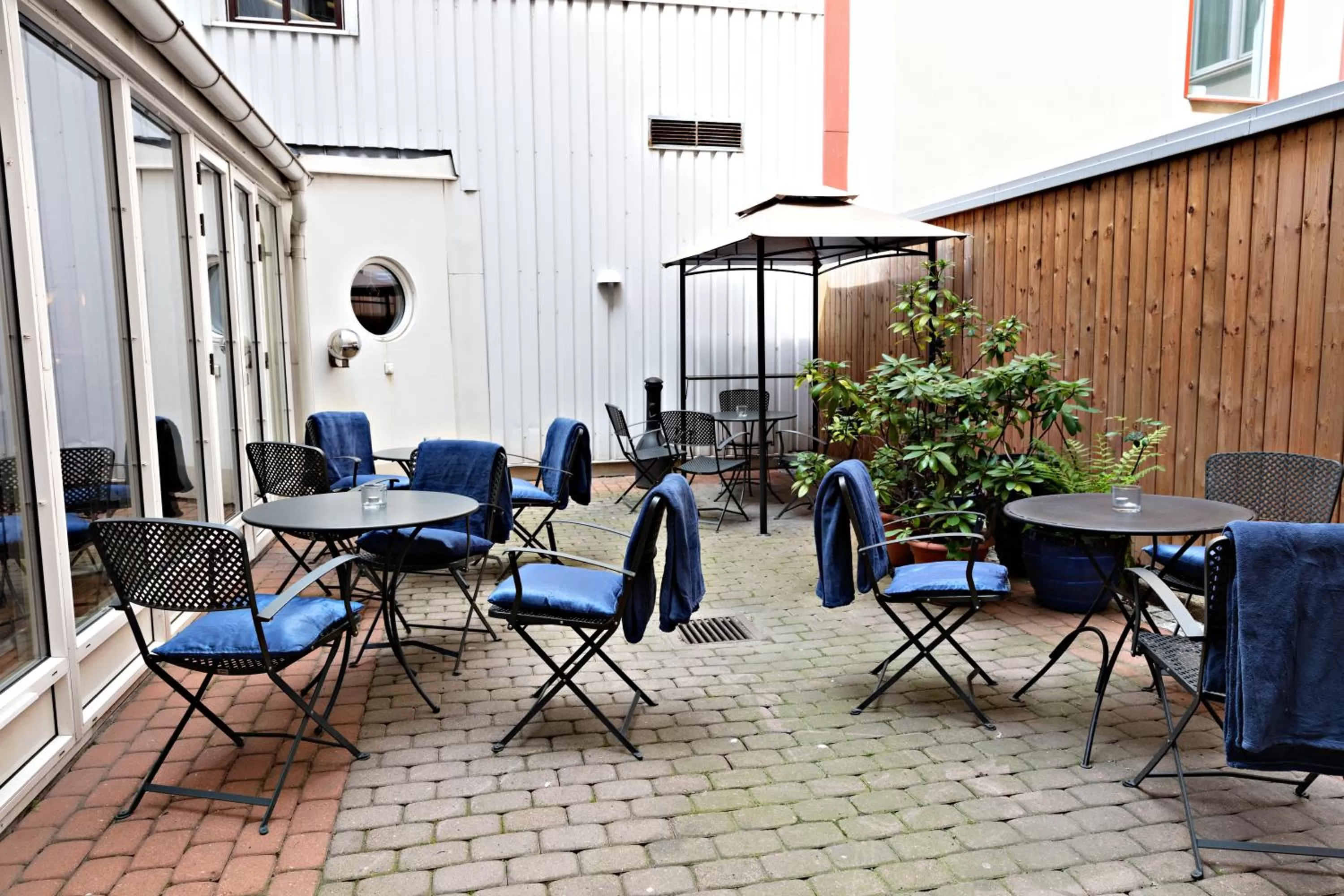 Lounge or bar in Center Hotel - Sure Hotel by Best Western