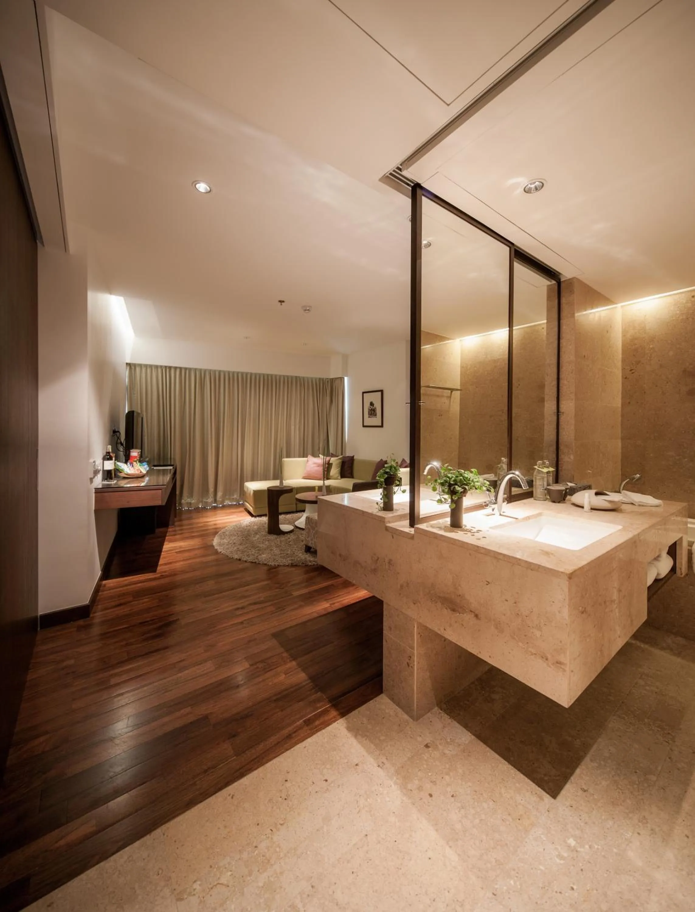 Bathroom in LiT BANGKOK Hotel