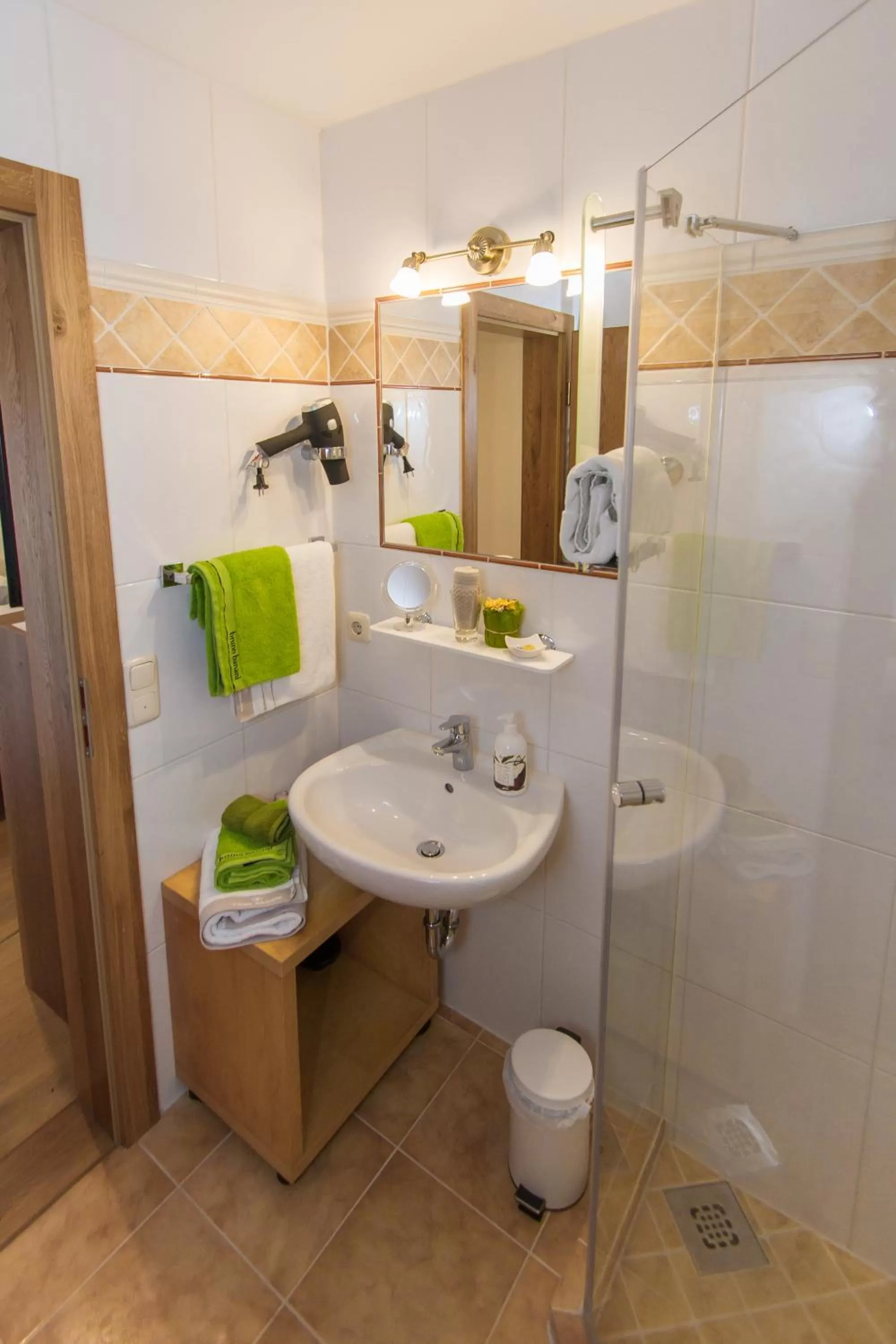 Photo of the whole room in Hotel Alpenblick