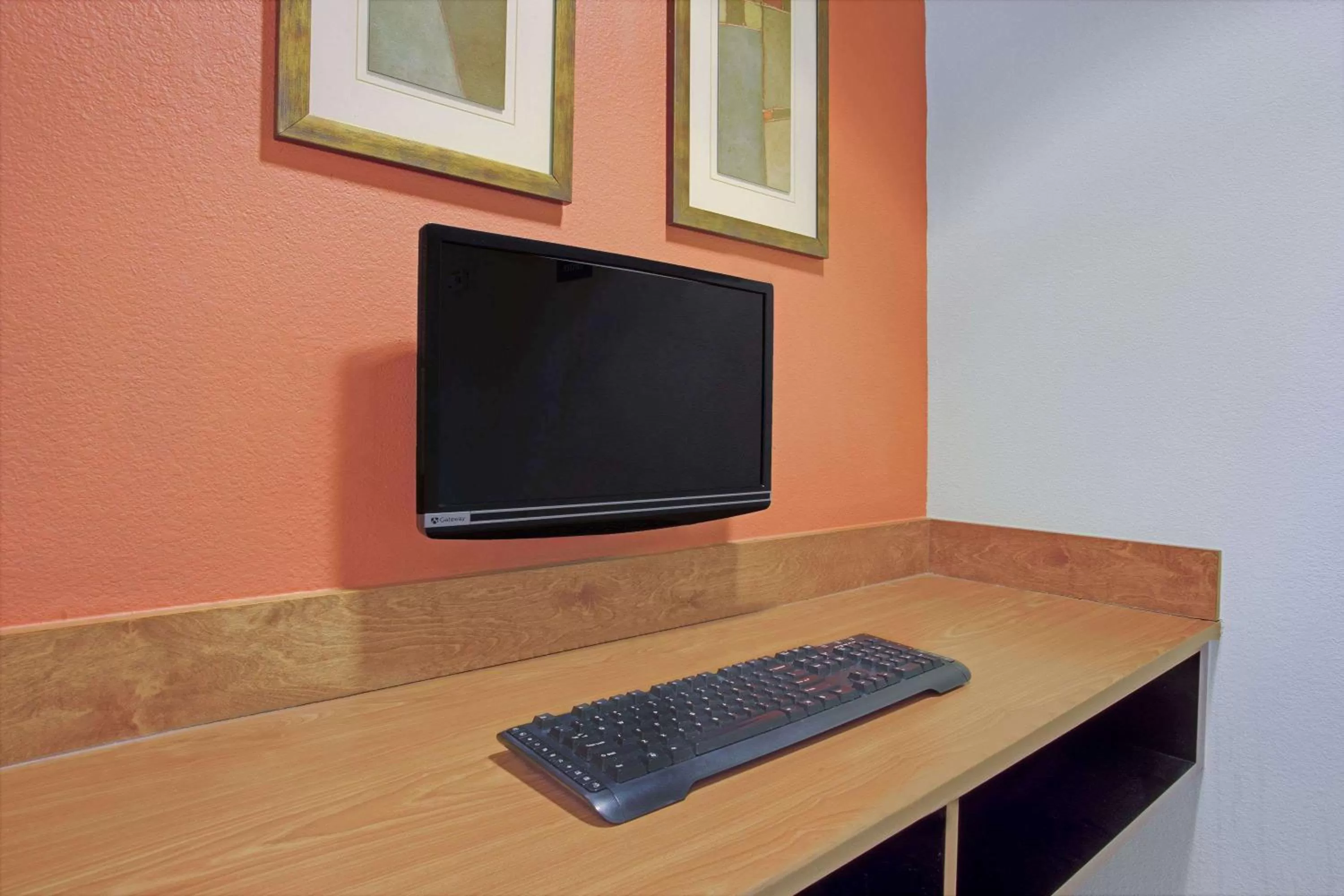 On site in Days Inn & Suites by Wyndham Laurel Near Fort Meade