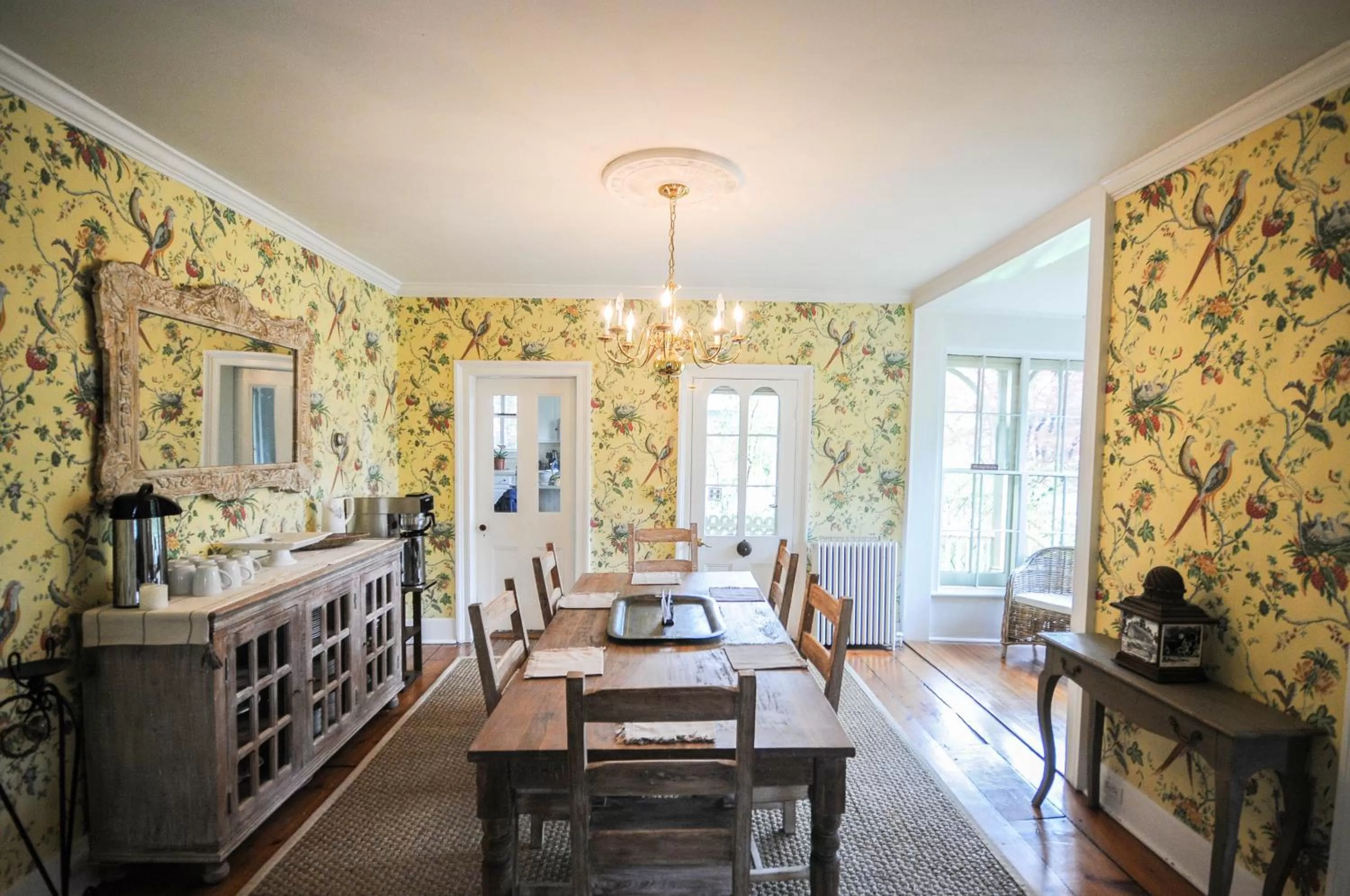 Dining area in The Gables of Rhinebeck