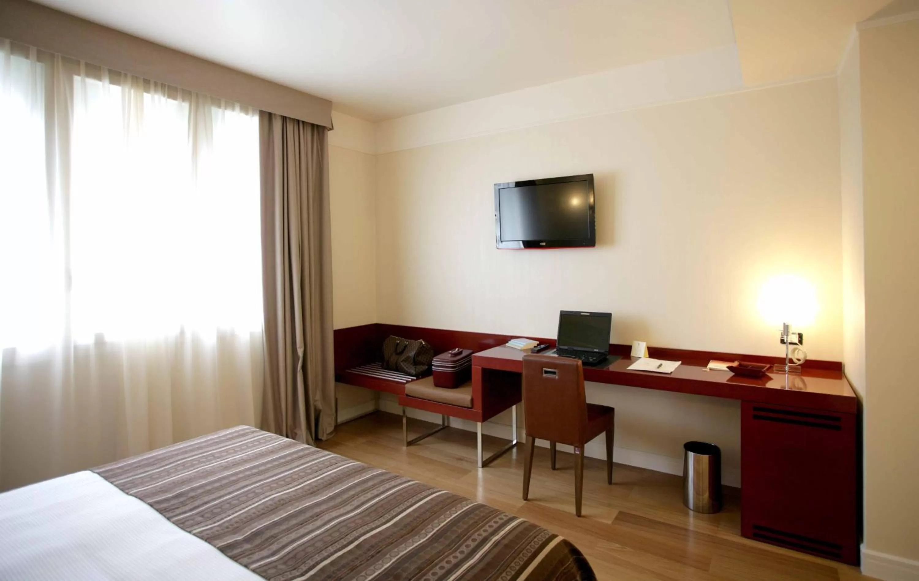 TV and multimedia, Bed in Palazzo Giordano Bruno