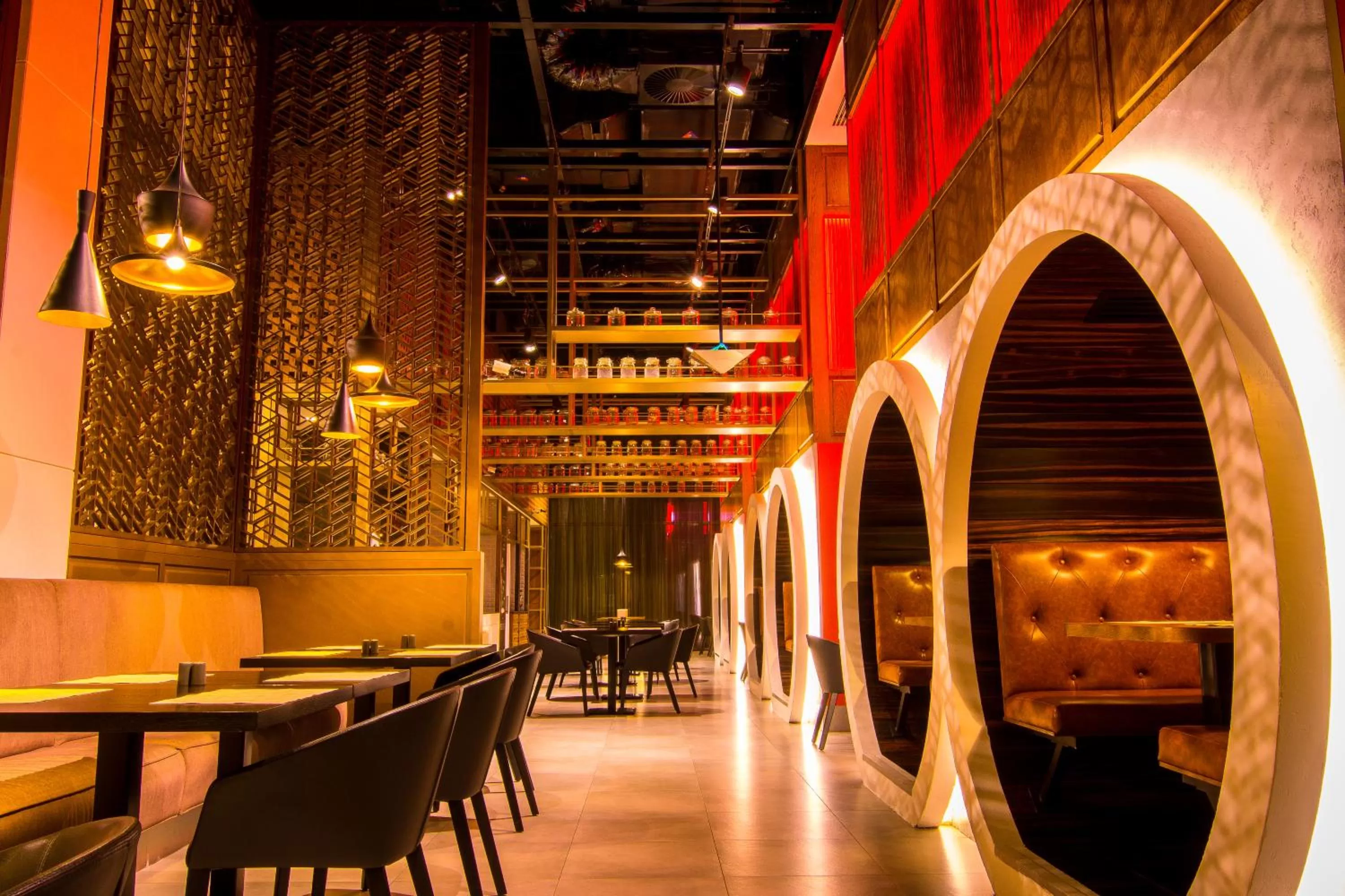 Restaurant/places to eat in ibis Dubai One Central