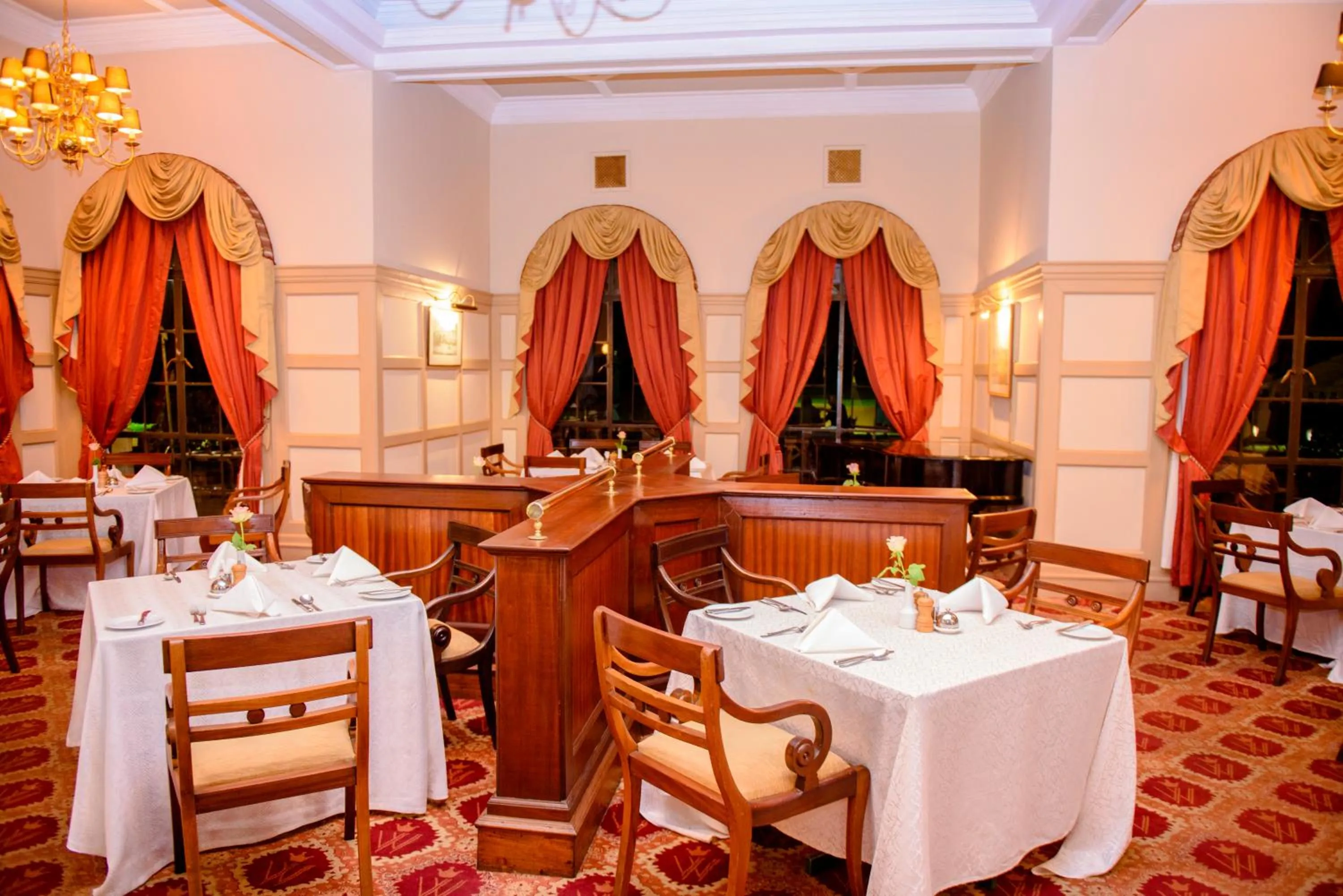 Restaurant/places to eat in Windsor Golf Hotel & Country Club