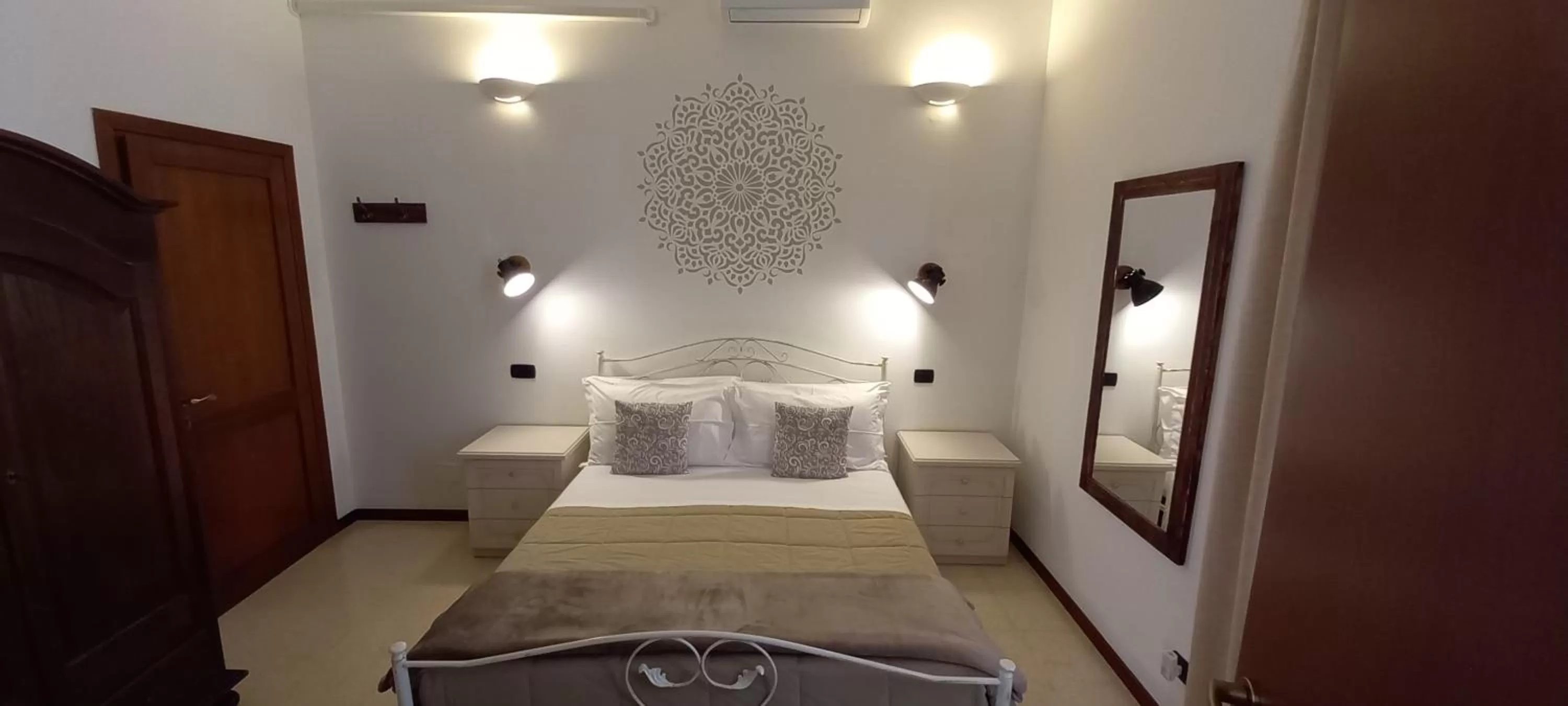 Bedroom, Bed in B&B Acanto Lecce