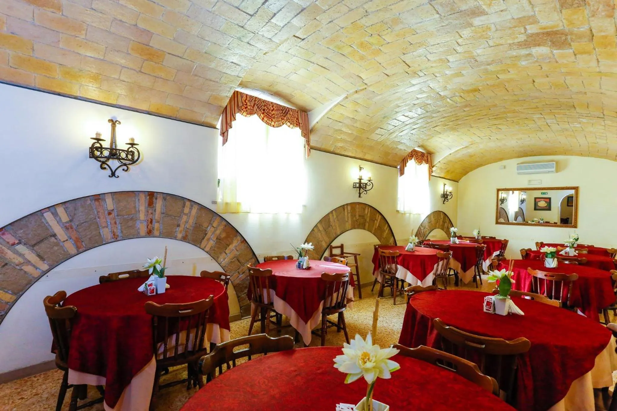 Restaurant/places to eat in Hotel Tempio Di Pallade