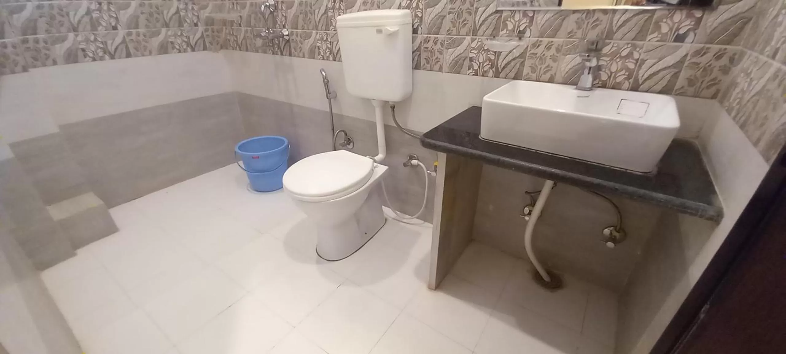 Bathroom in Sanjog Resort