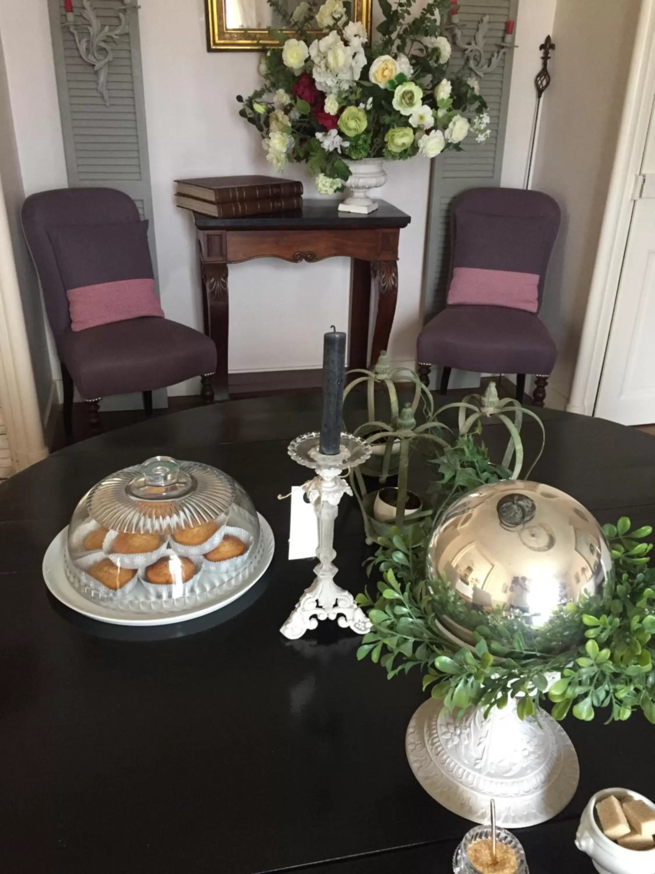 Dining area in Au 16 Place Saint Louis