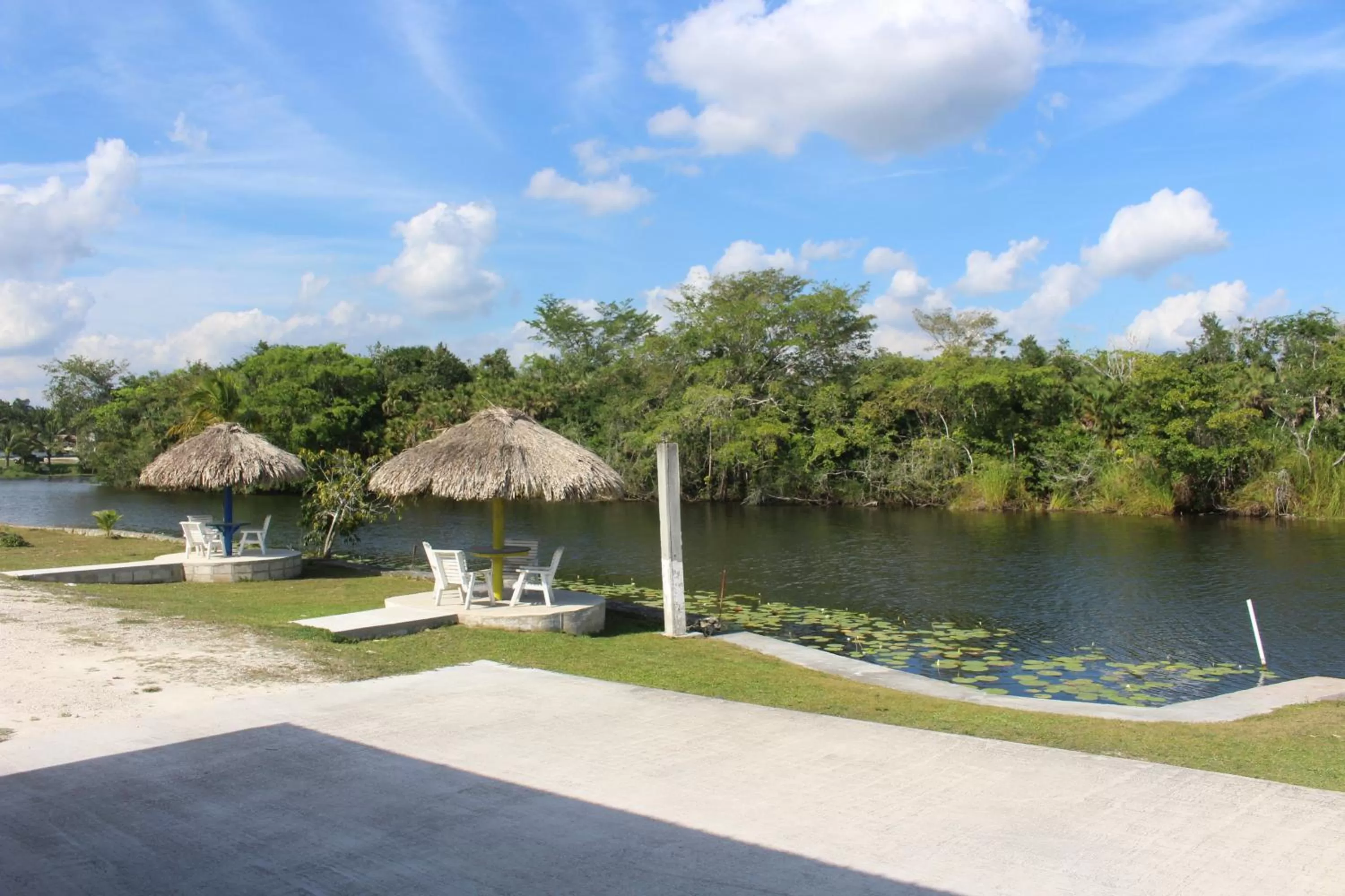 Balcony/Terrace in Lamanai Riverside Retreat