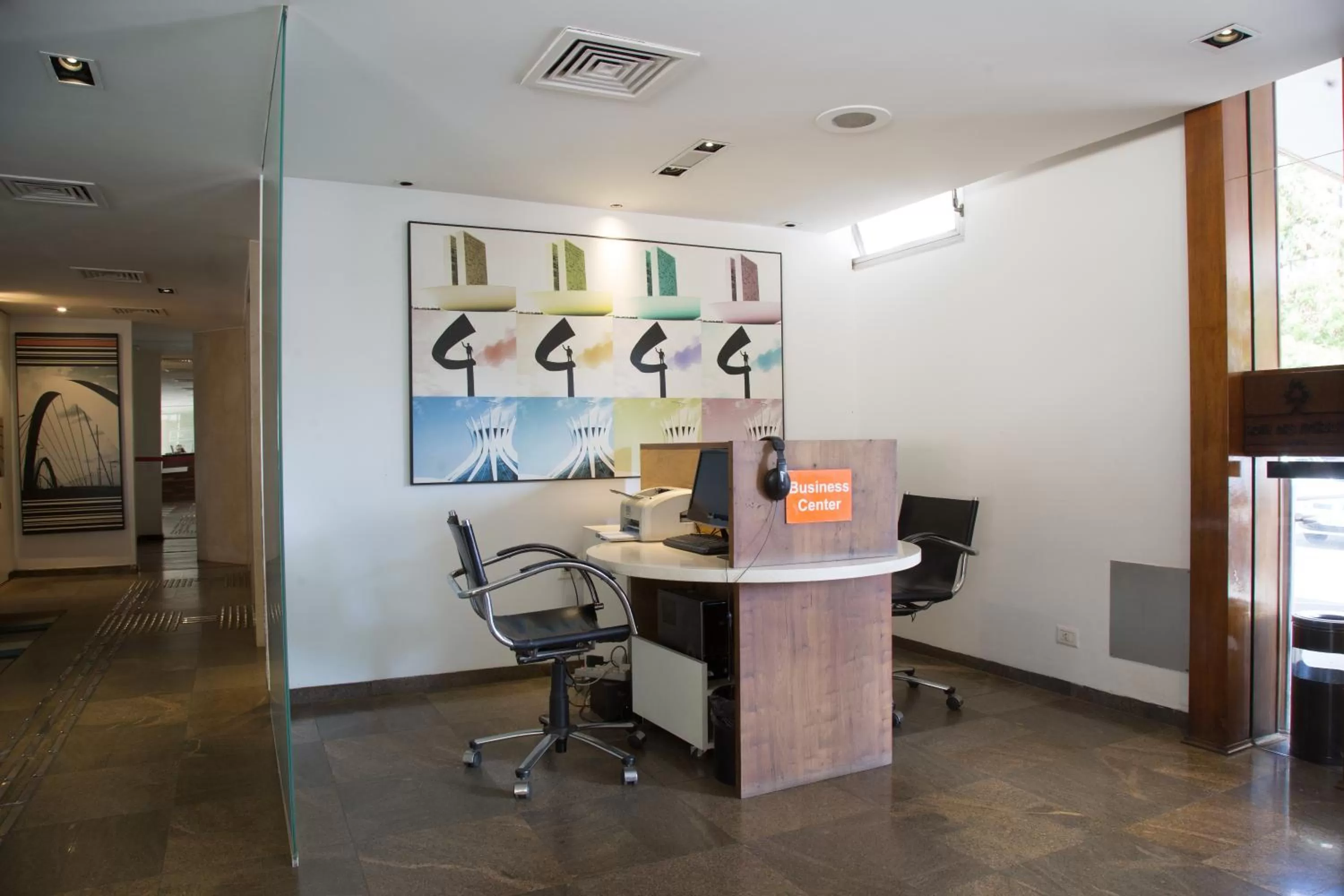 locker in América Bittar Hotel