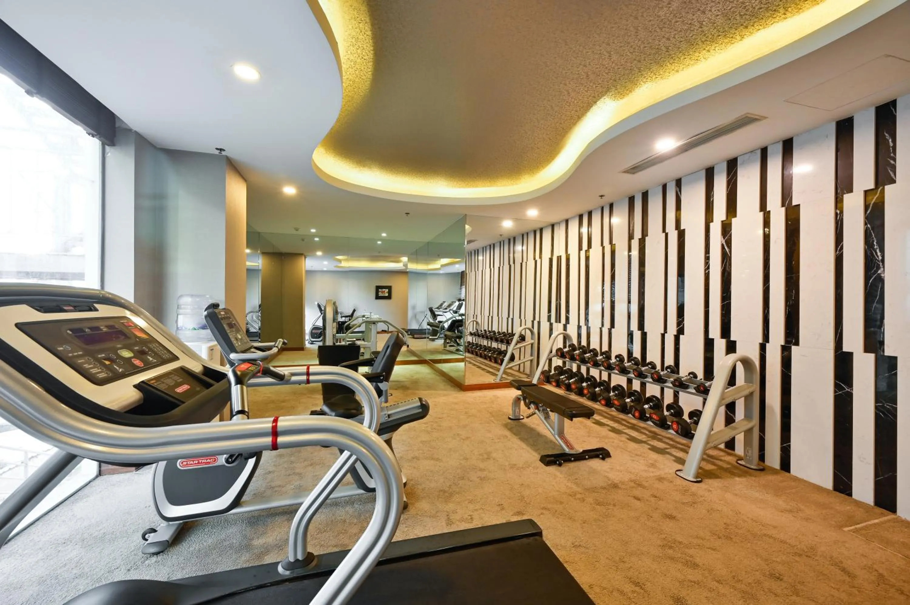 Fitness centre/facilities in Muong Thanh Grand Saigon Centre Hotel