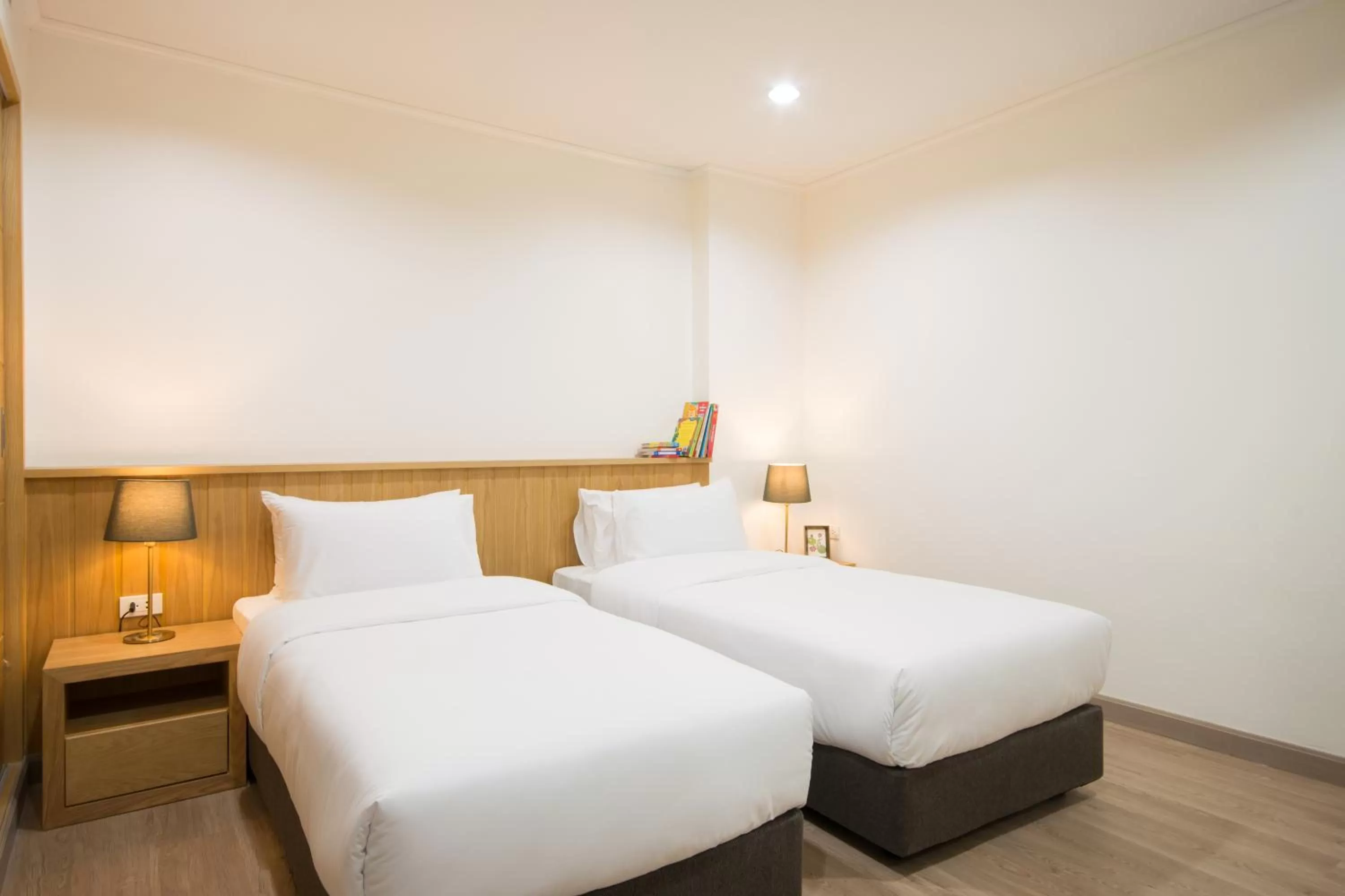 Bed in Jasmine Resort Sriracha