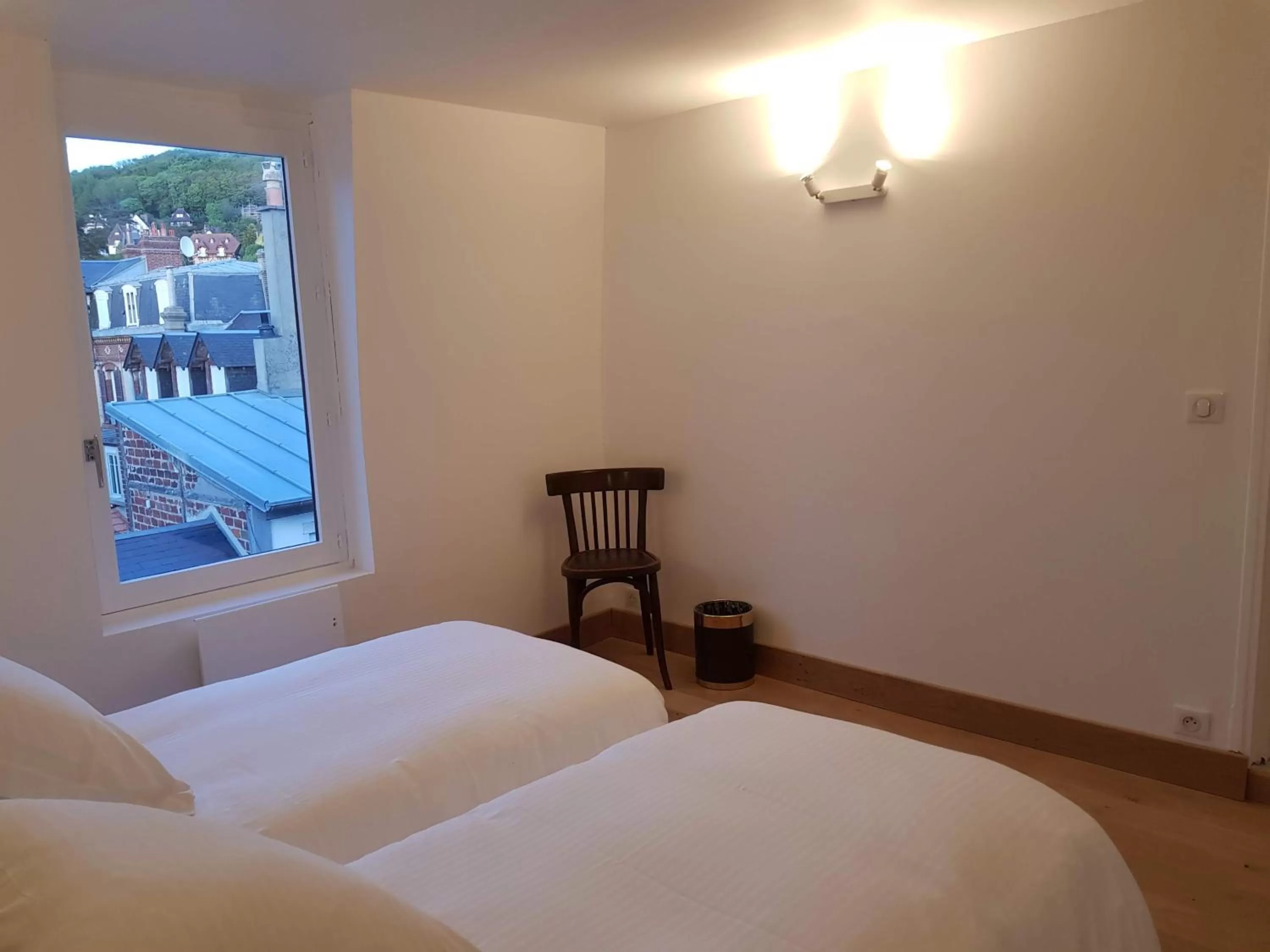 Bedroom, Bed in Les Cabines