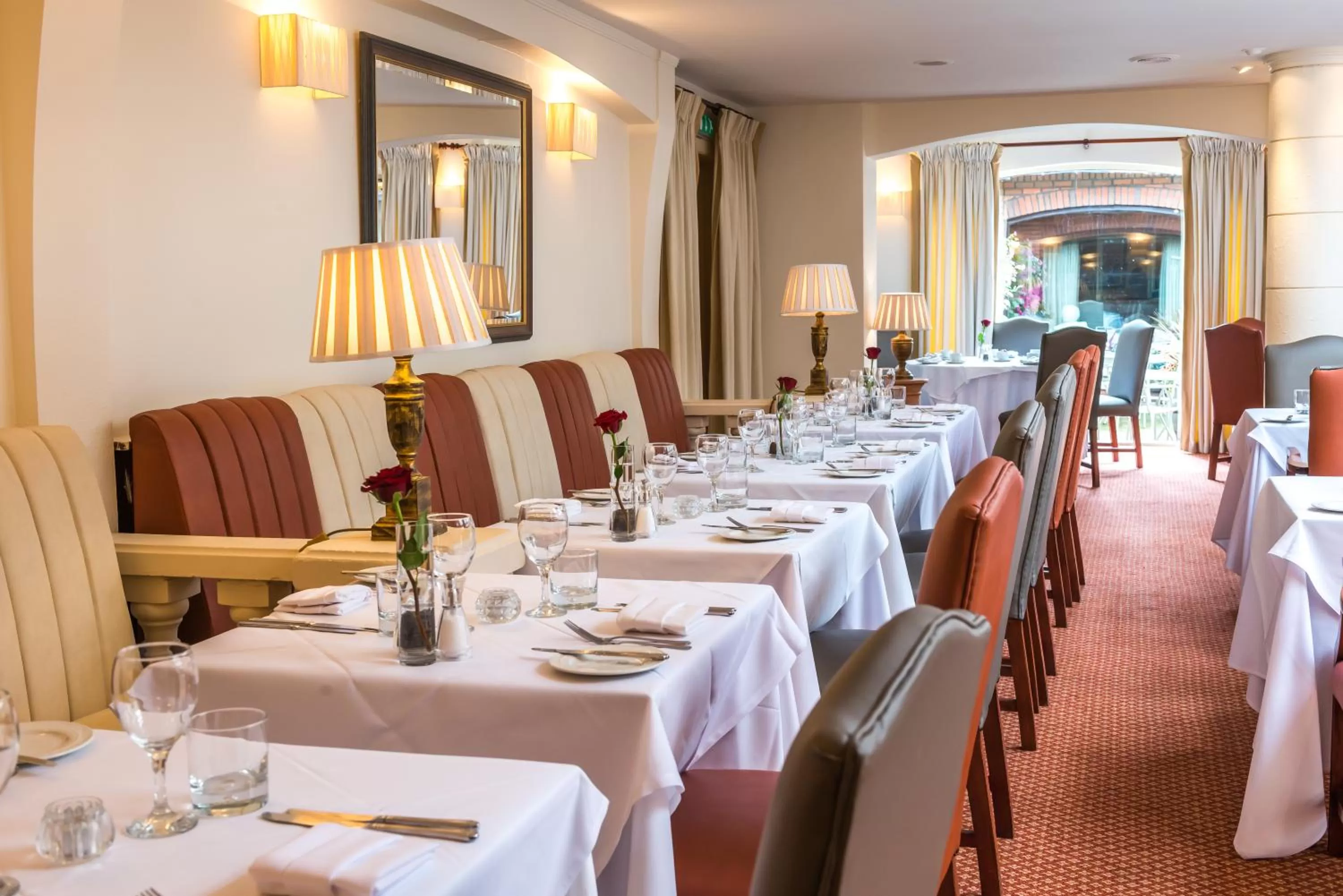 Restaurant/places to eat in Parkway Hotel & Spa