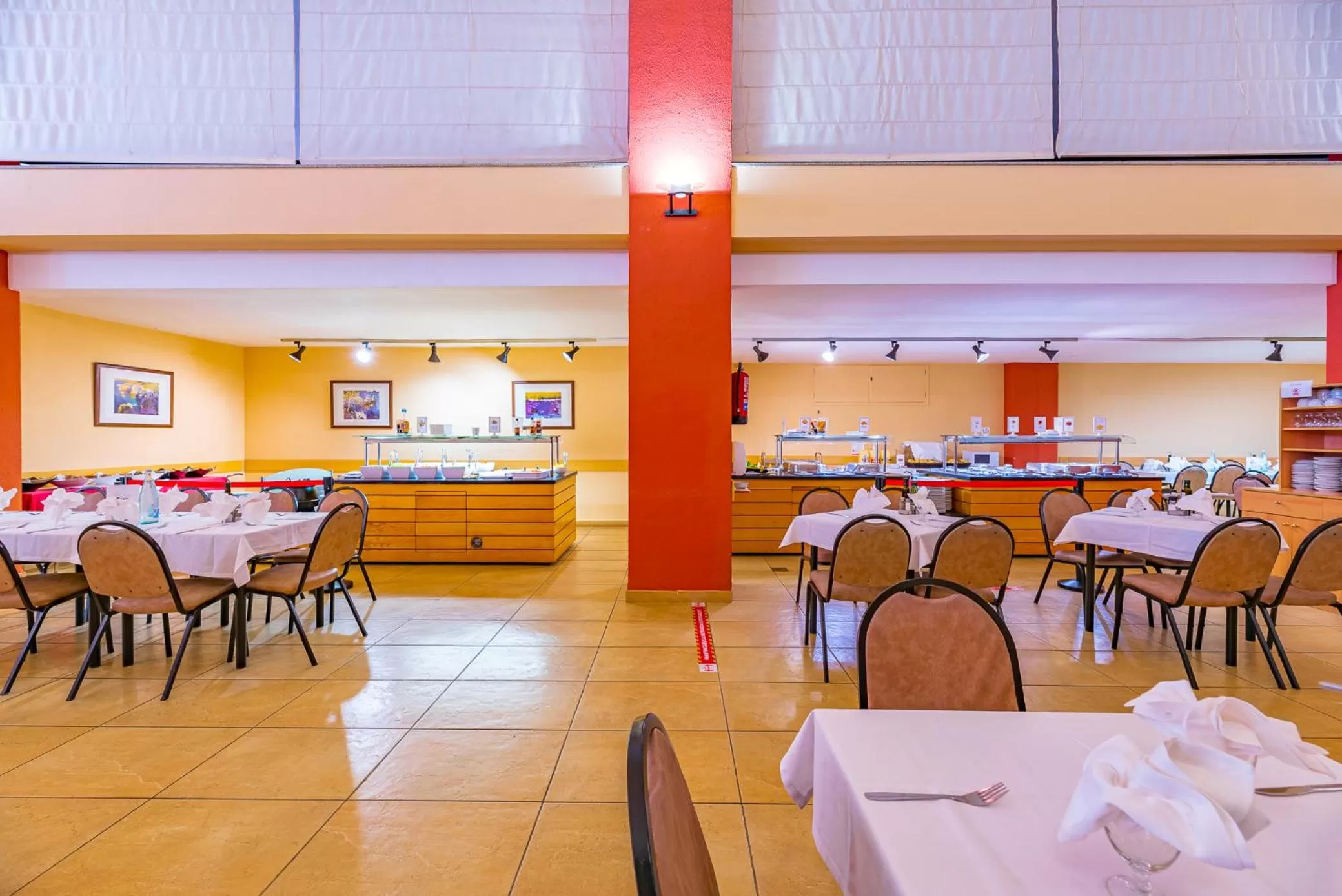 Restaurant/places to eat in Xon's Platja HA