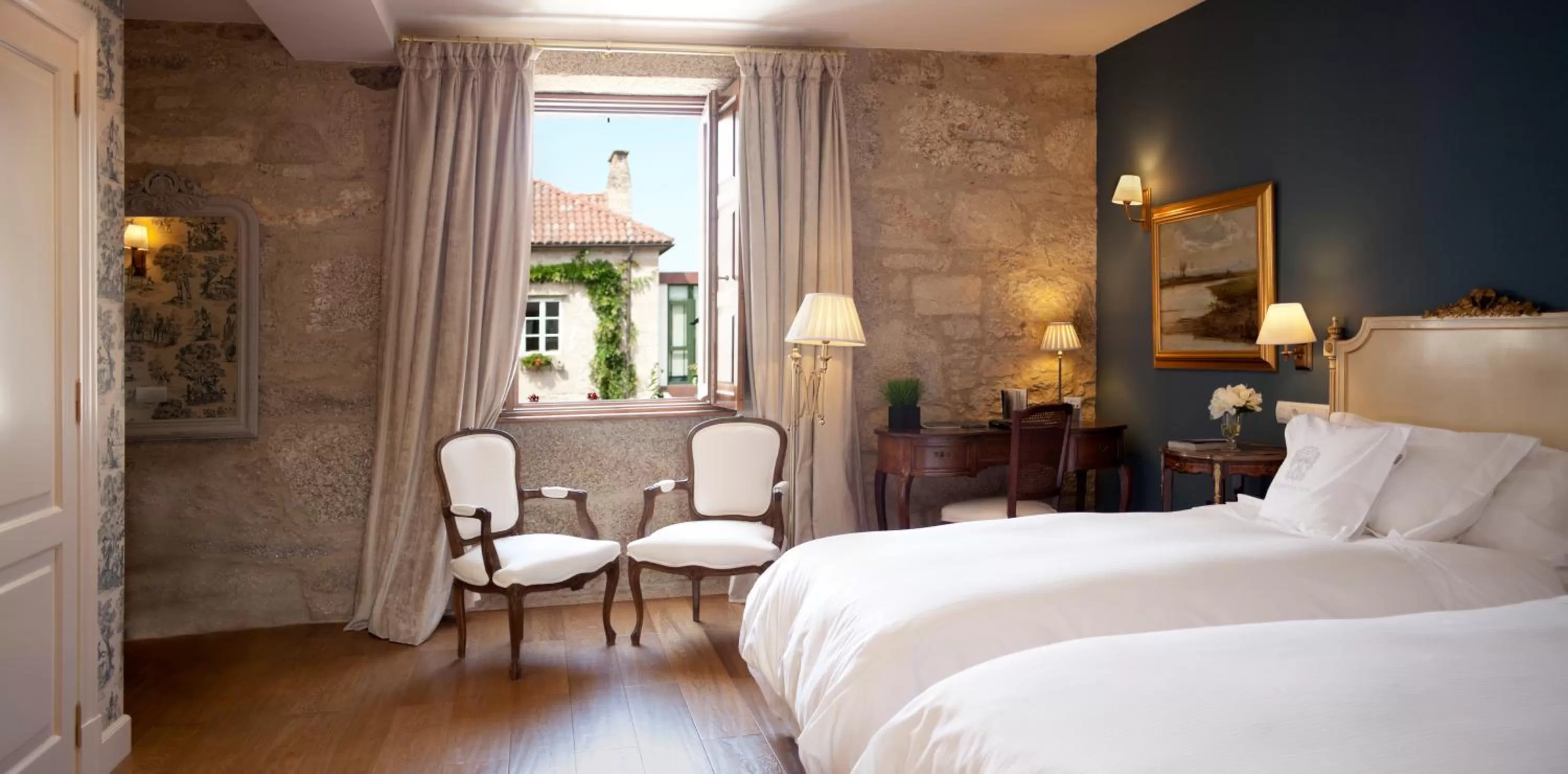 Bed in A Quinta Da Auga Hotel Spa Relais & Chateaux