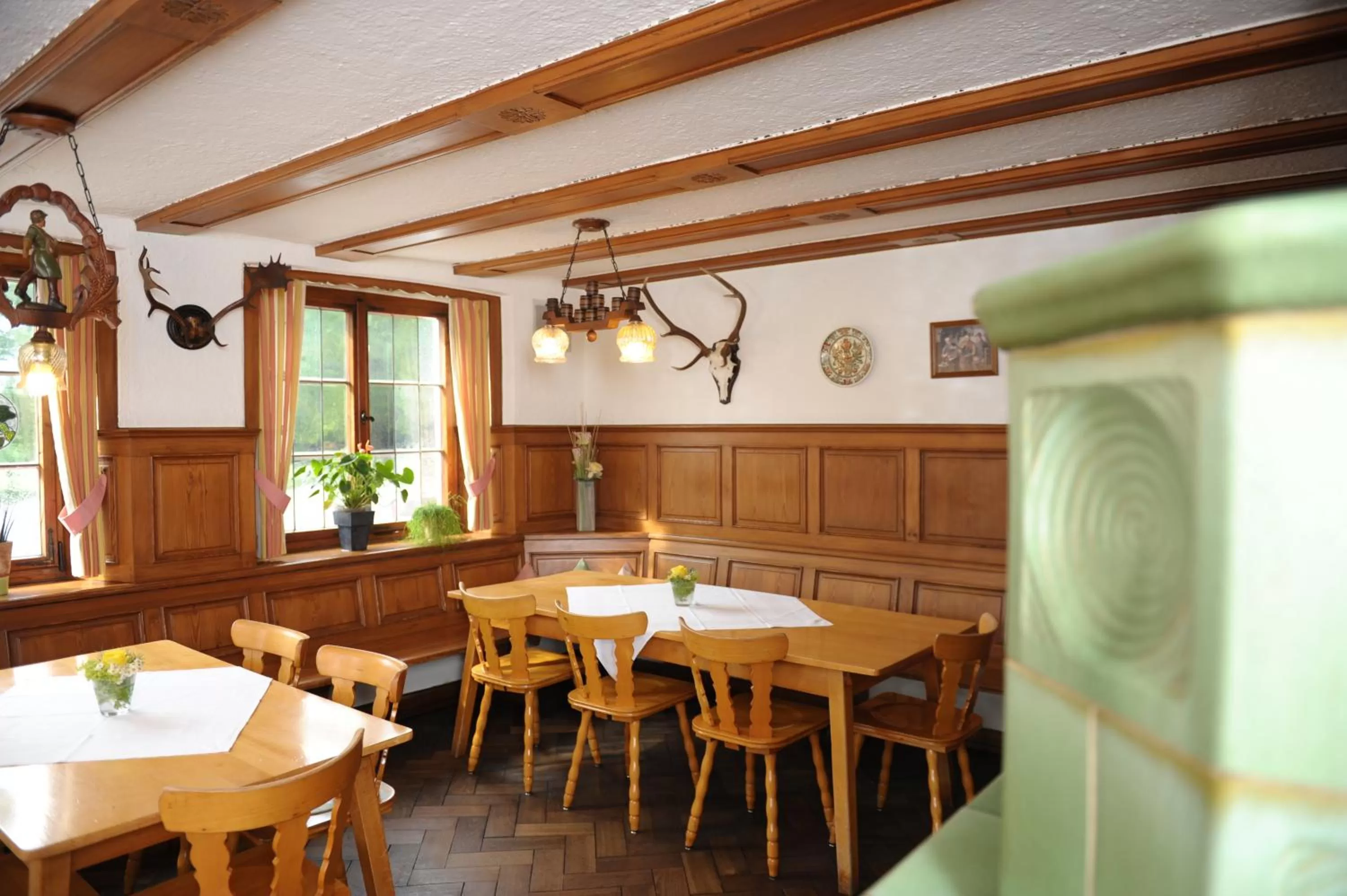 Restaurant/places to eat in Hotel Gasthaus Adler