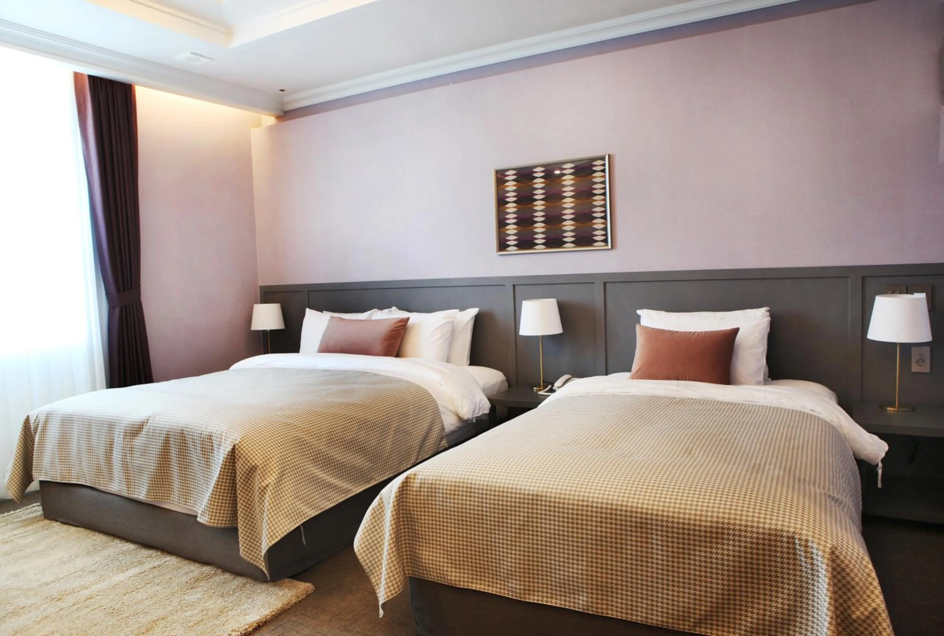 Bed in Polaris Hotel