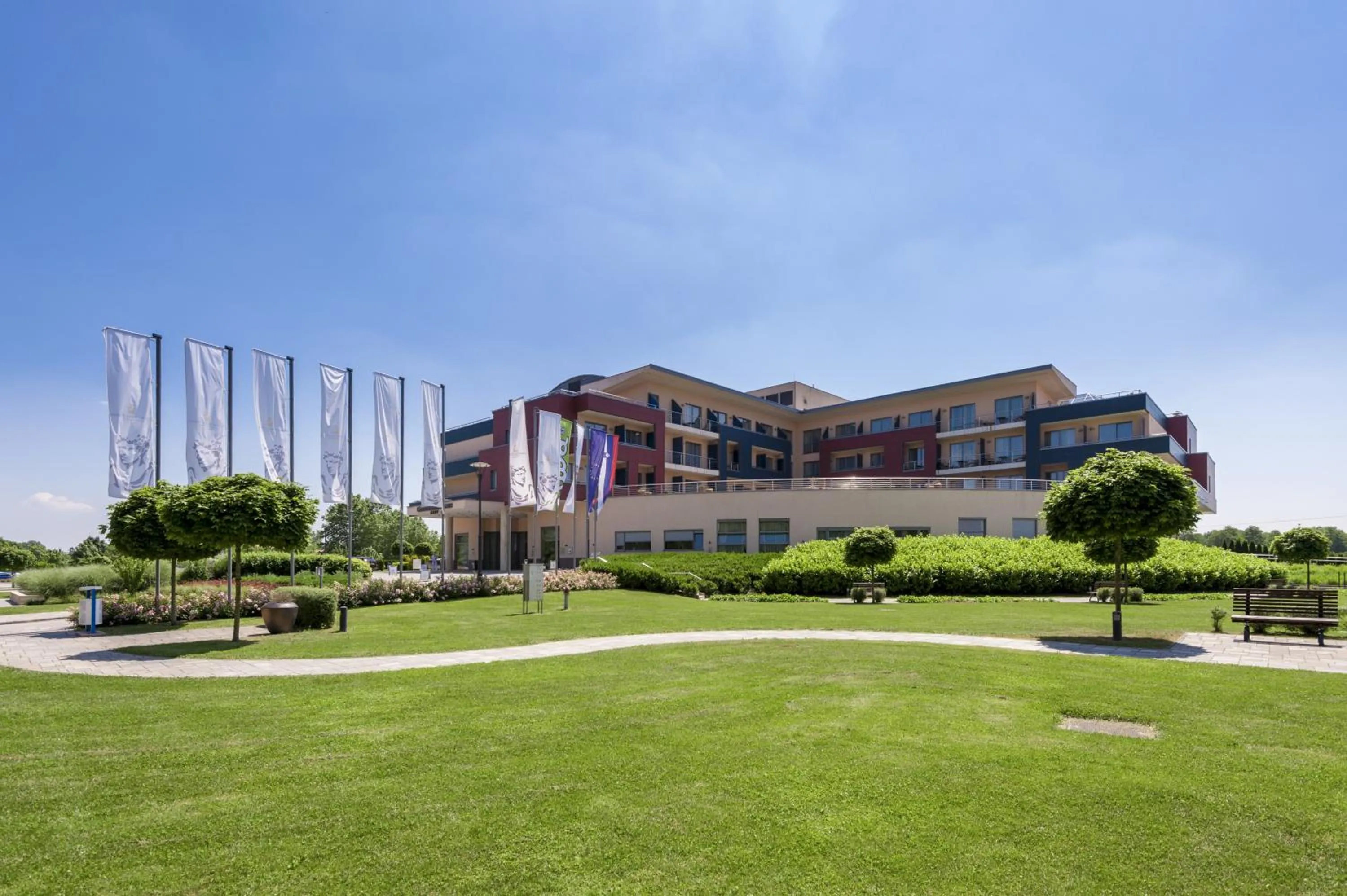 Facade/entrance in Grand Hotel Primus - Terme Ptuj - Sava Hotels & Resorts