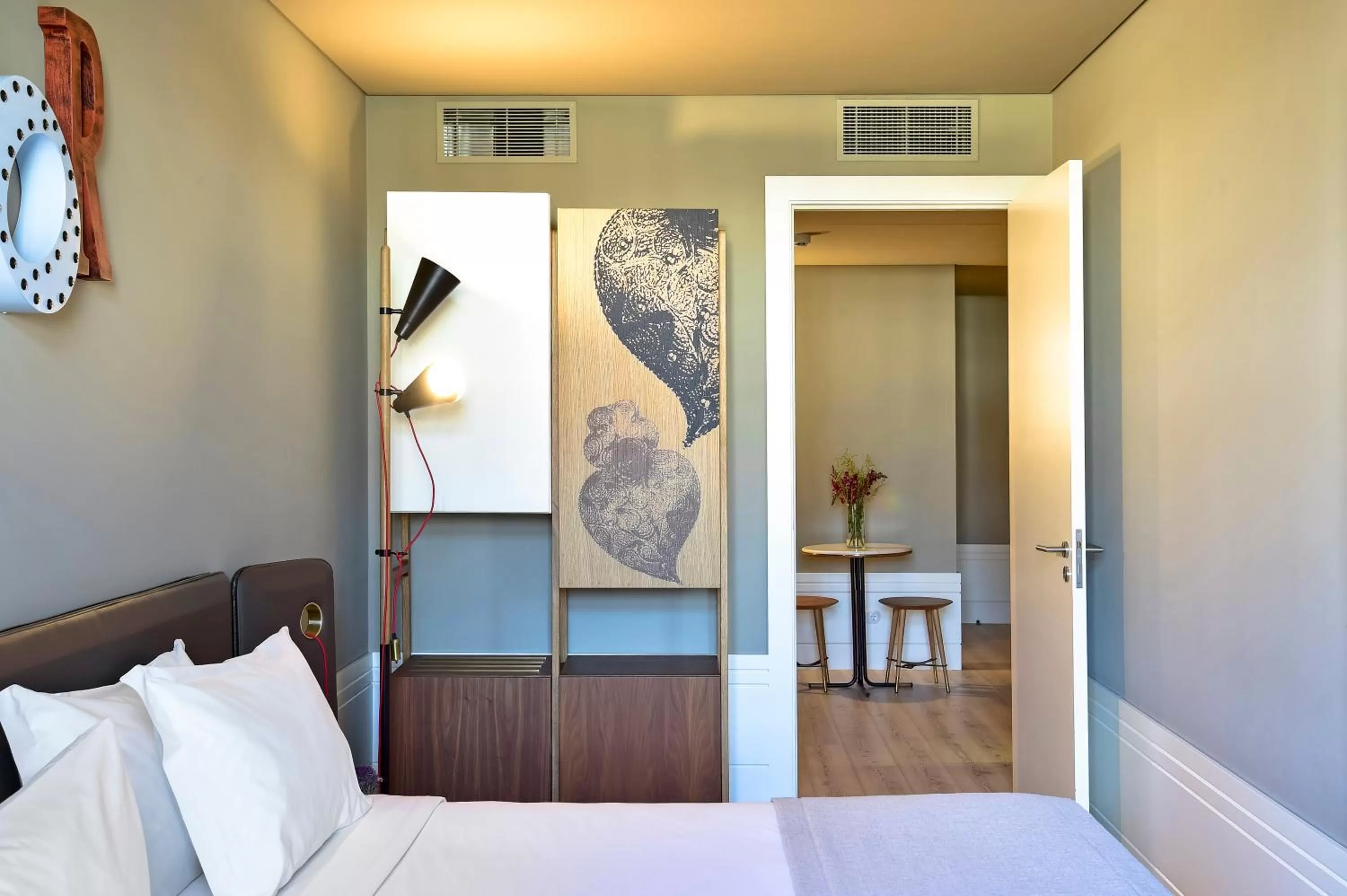 Photo of the whole room, Bed in My Story Hotel Rossio