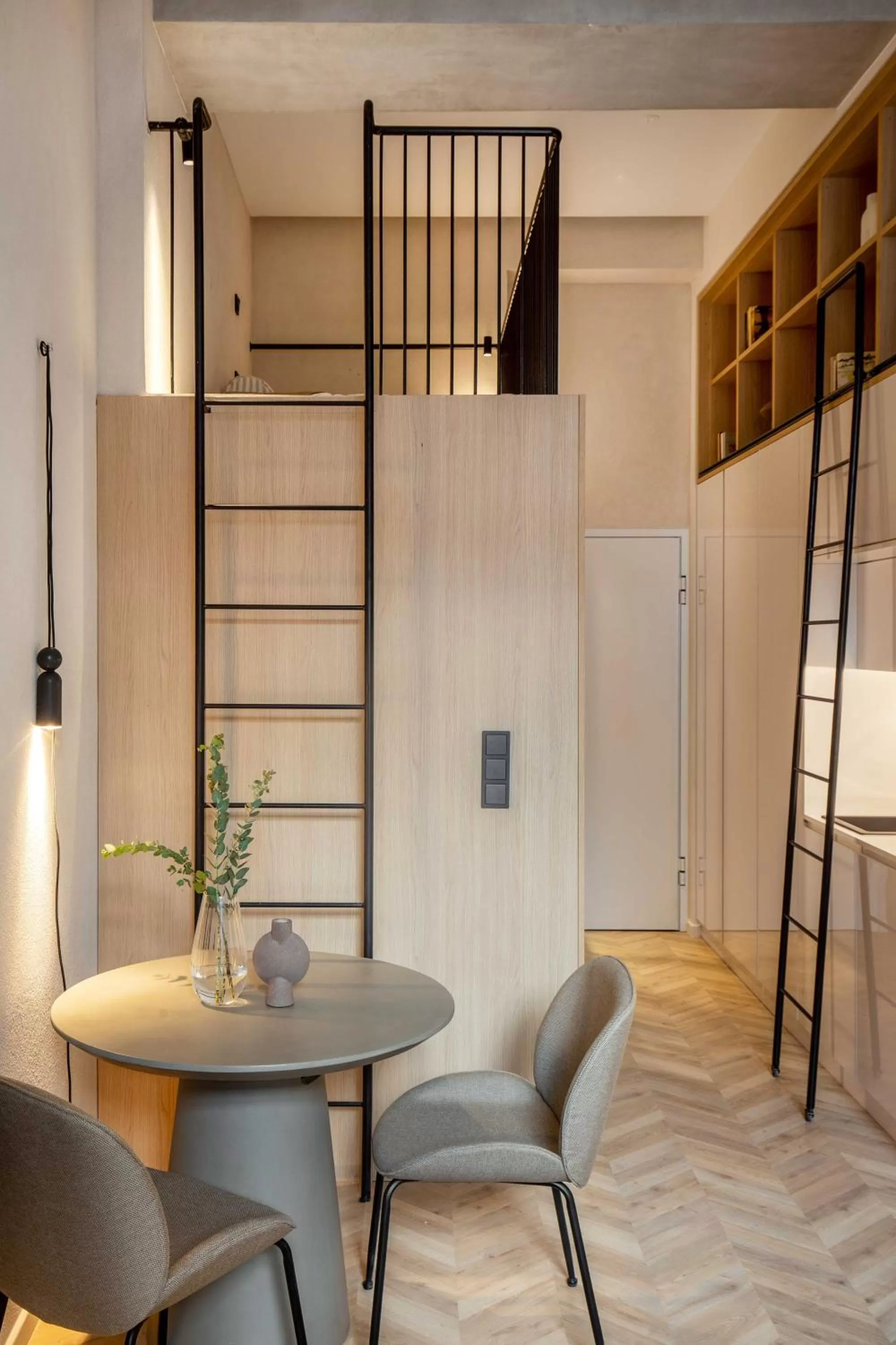 Seating area in The Newel Psychiko