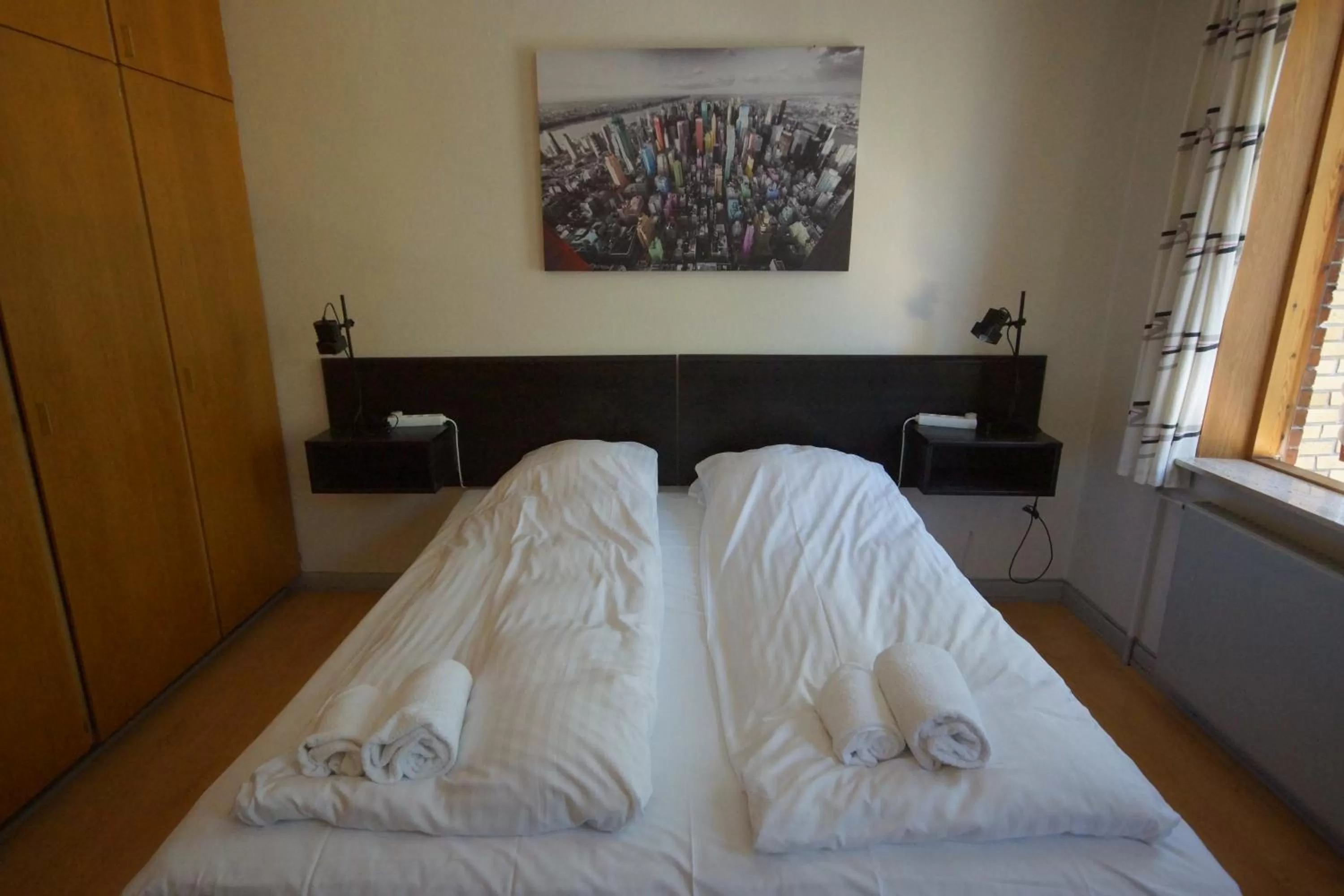 Bathroom, Bed in Egtved Hotel